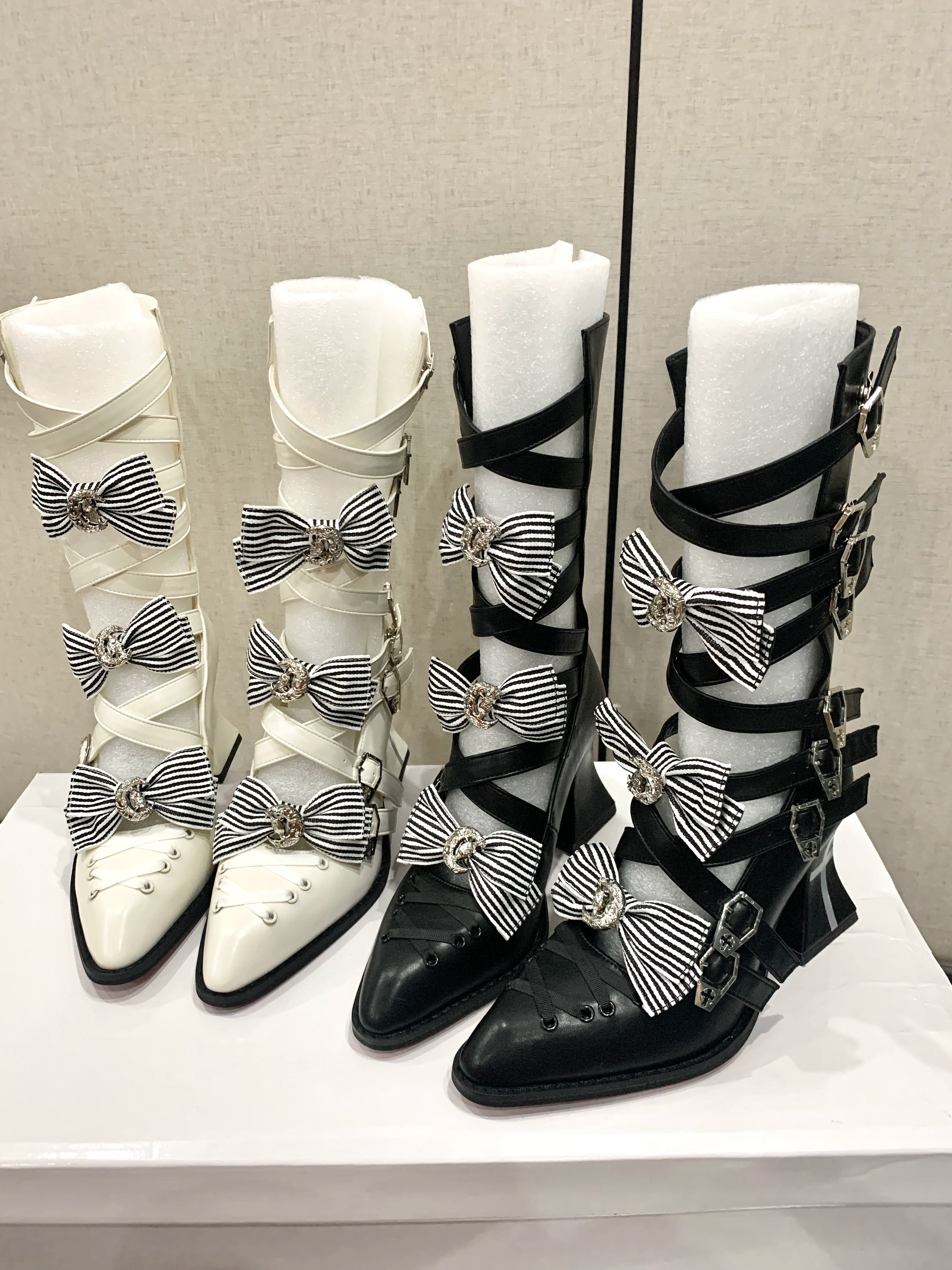 Moon-Raven Dream - Gothic Lolita Pointed Toe Heeled Boots, Cross Strap 45893:867075