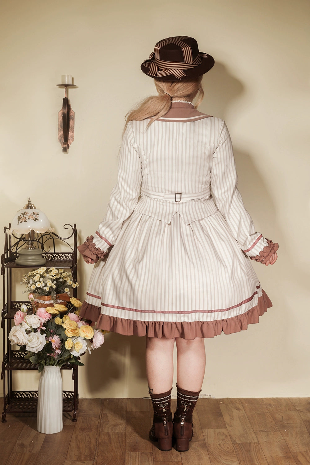 Miss Point~Classical Chocolate~Classic Lolita Jacket Elegant Striped Short Outwear