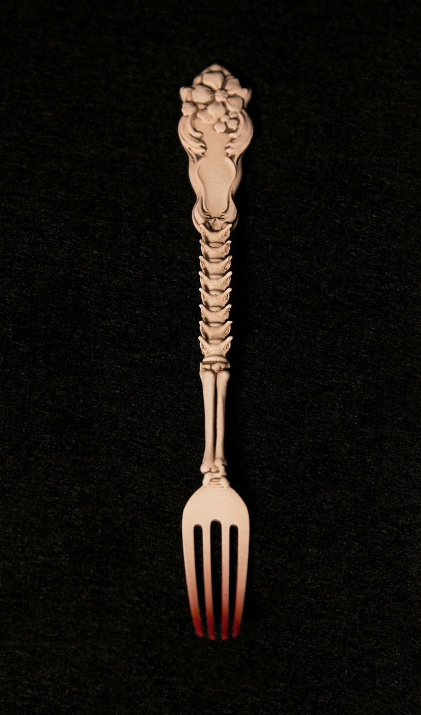 (BFM)MOU~Skeleton Strawberry Series Knife Fork Lolita Accessory old feeling white with red fork  