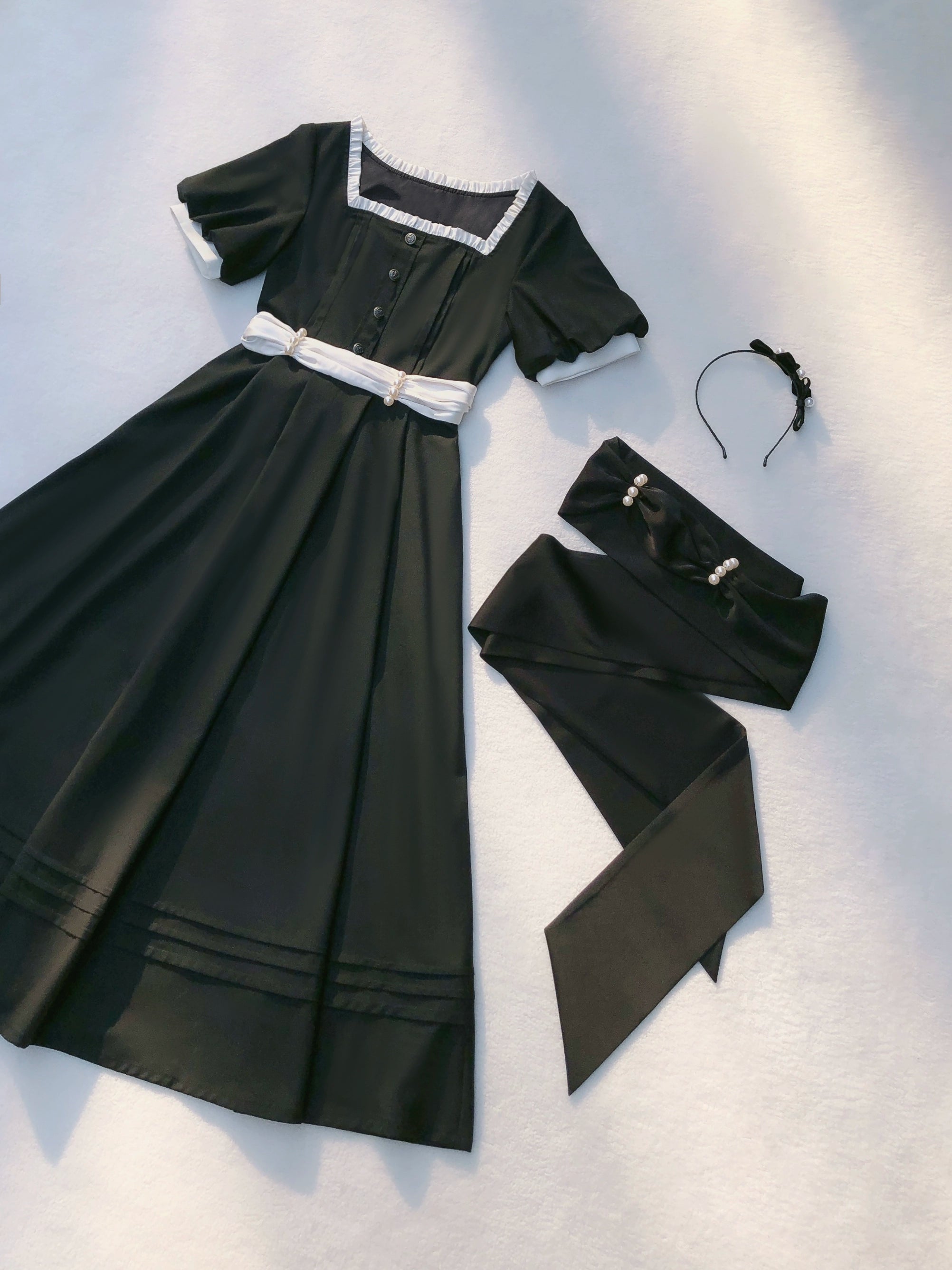 (BFM)HuTaoMuJK~Thoughts~Vintage Lolita OP Dress Square Neckline Black Lolita Dress 35832:504696