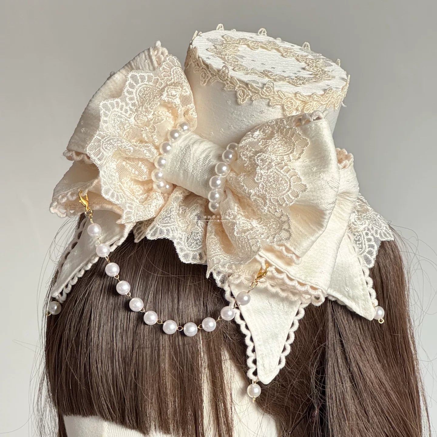 Sweet Lolita Bowknot Top Hat, Lace & Pearl Detail