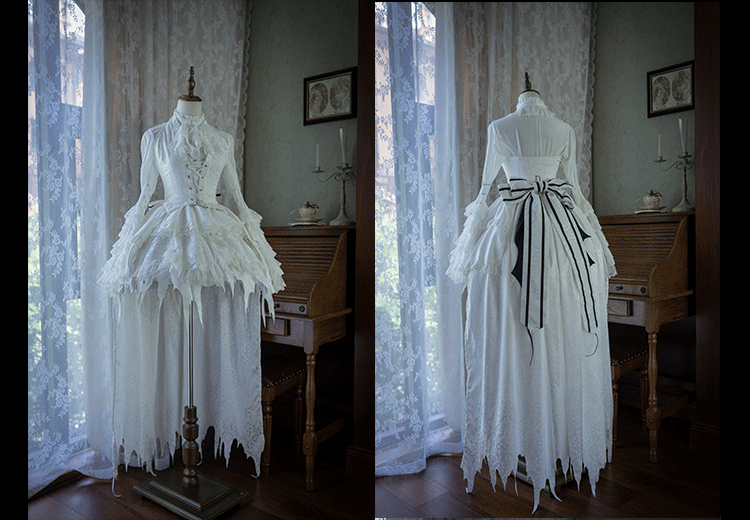 Dark Night - Gothic Lolita Hime Sleeve Blouse, Detachable Jabot