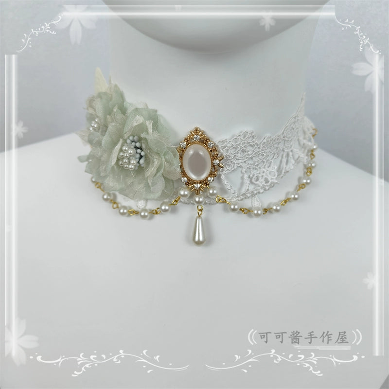 Cocoa Jam~Elegant Lolita Necklace Rose Gemstones and Pearl Necklace white light green  
