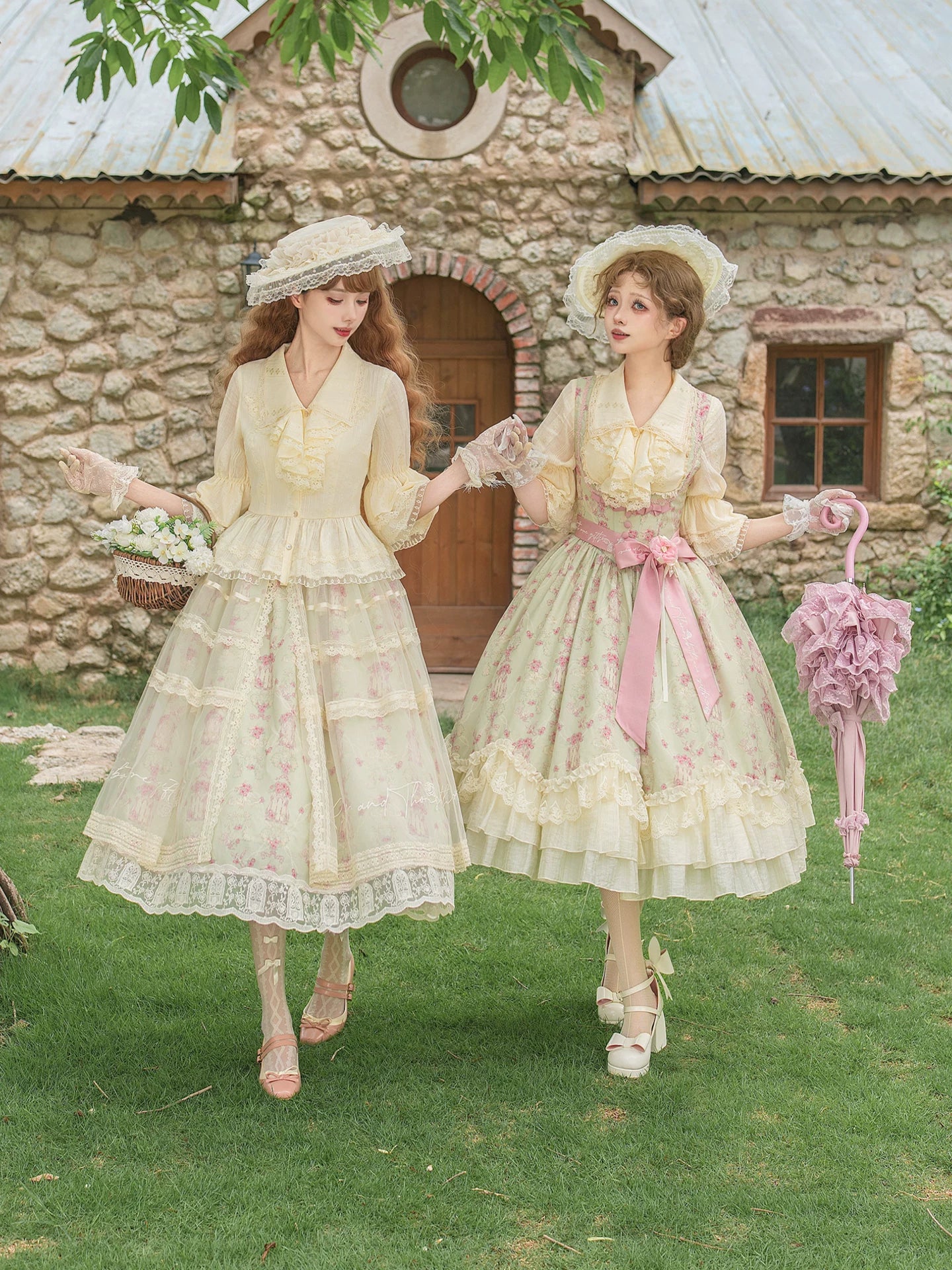 Wind Swept Roses - Classic Lolita Rose Printed Dress Set, Petal Hem