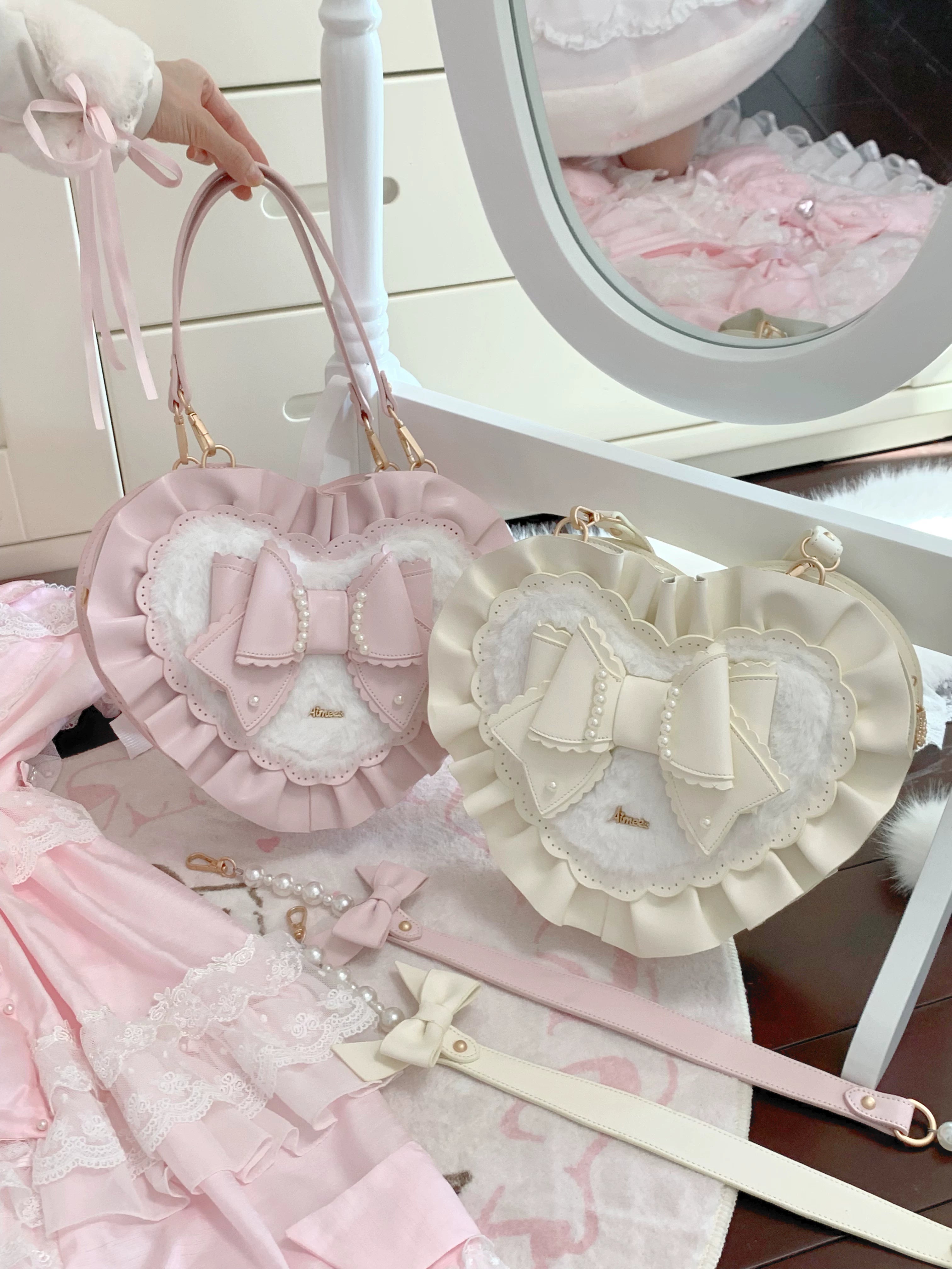 Small Gift Box - Sweet Lolita Heart Handbag, Bow Accent 44535:811730