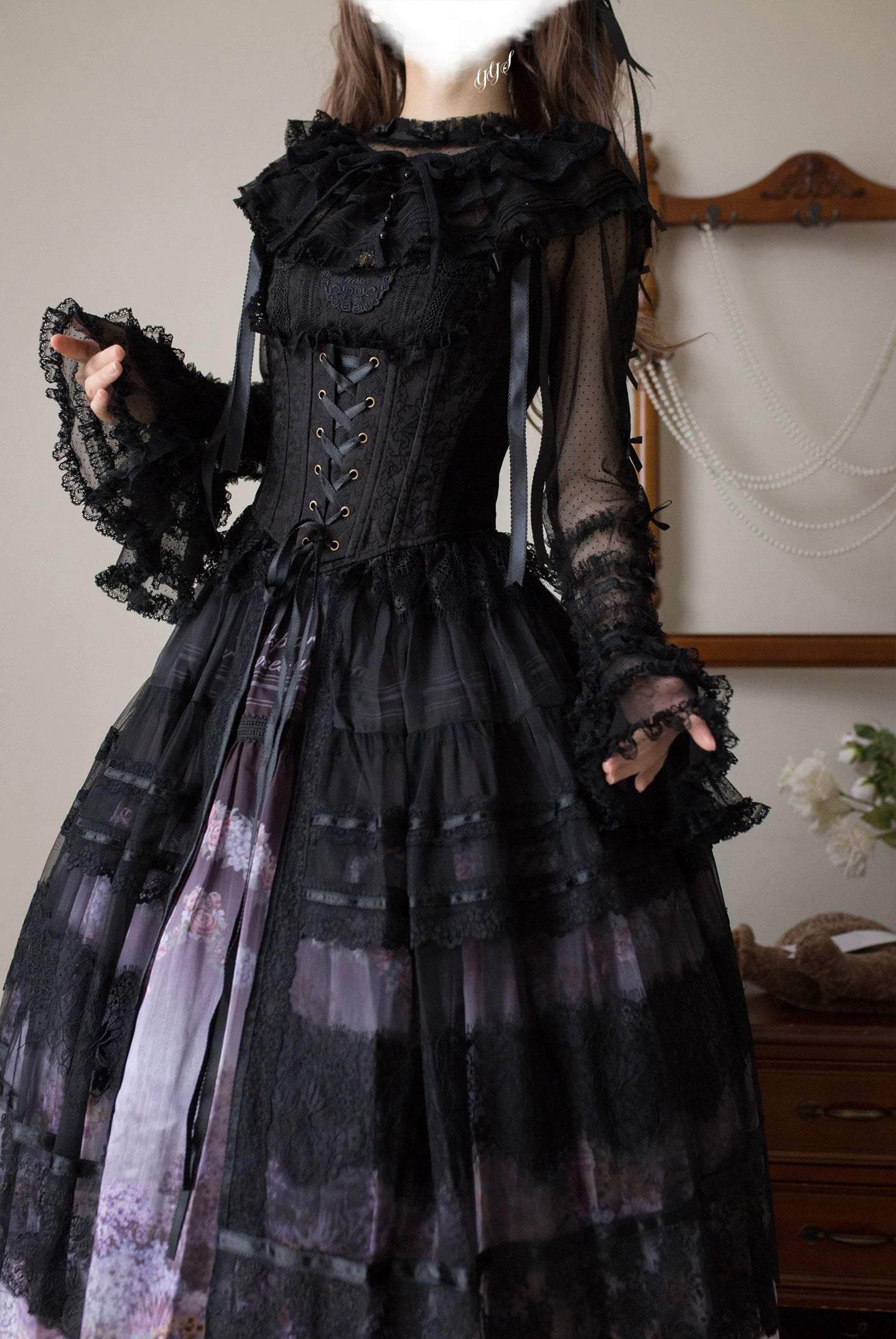 Vernal Feast - Polka Dot Lolita Blouse, Ruffled False Collar