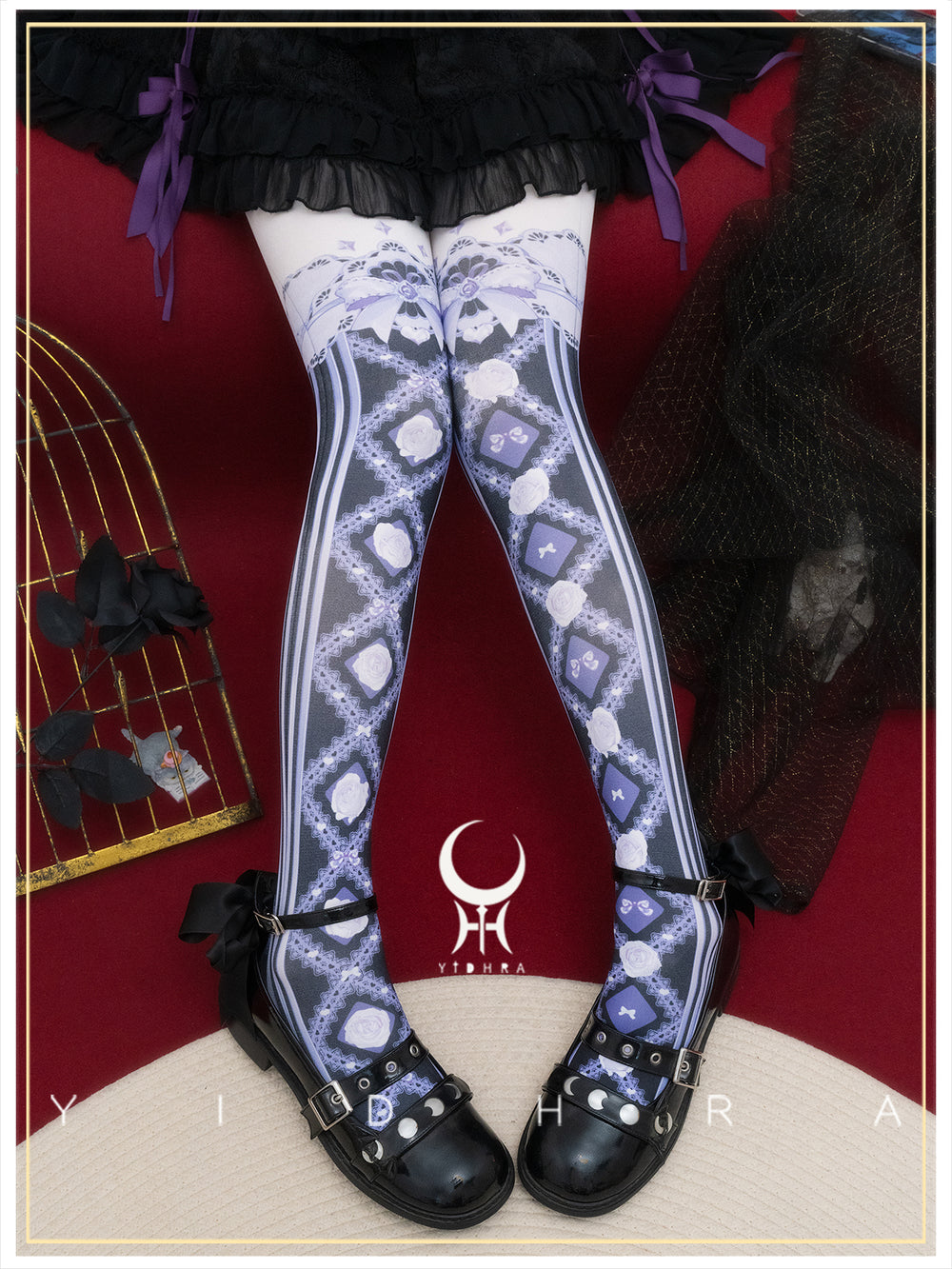 Yidhra~Sweet Entanglement~Gothic Lolita Pantyhose with Floral Prints Black-Purple