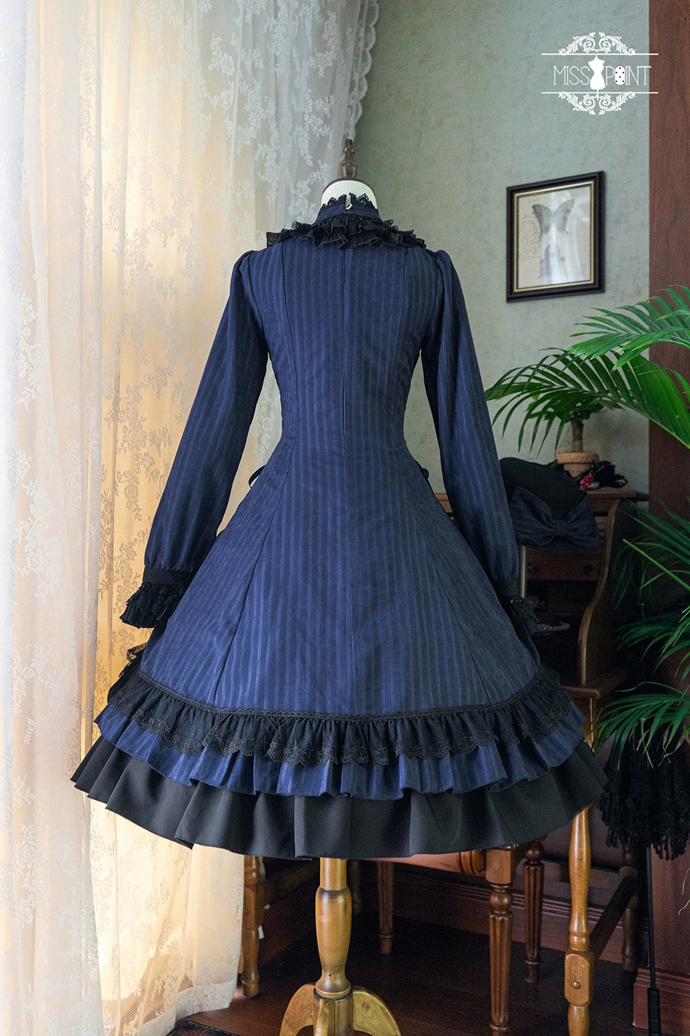 Miss Point~Perintz Manor~Gothic Lolita OP Long Sleeve Retro Lolita Dress 39904:642702