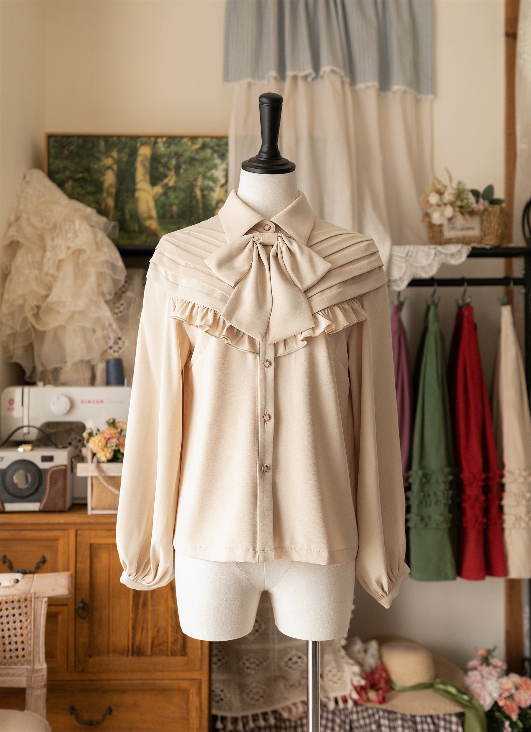 Forest Wardrobe - Forest Basket - Elegant Lolita Blouse, Vintage Bow Tie S Ivory