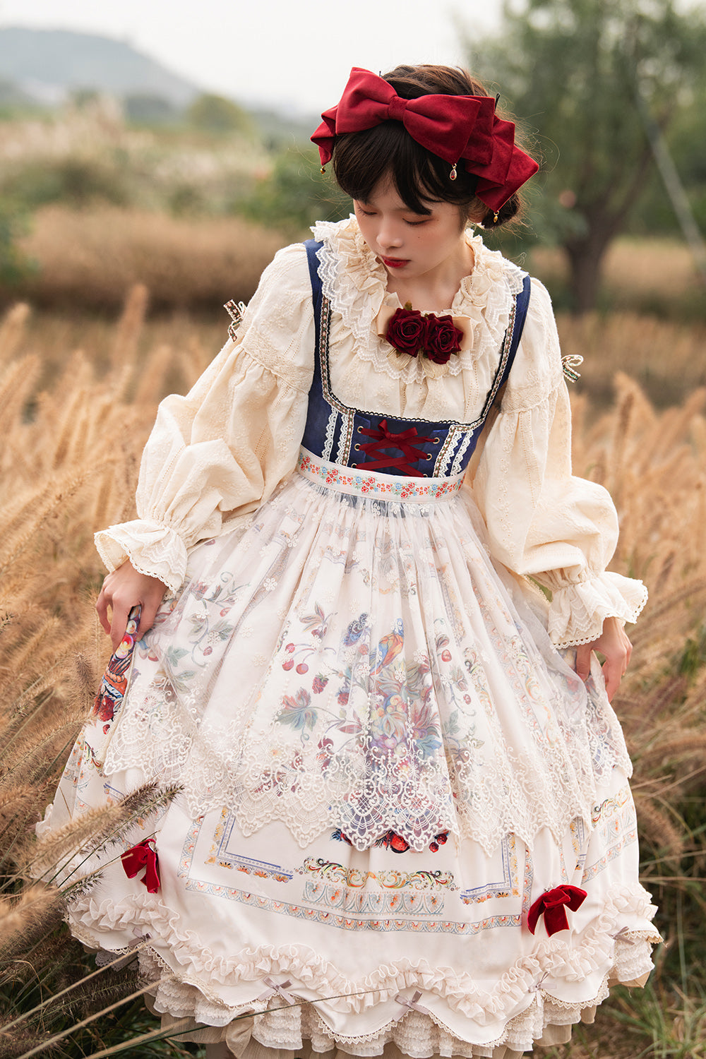 Beautiful Floral Embroidery Lace Apron with Wave Hem and
