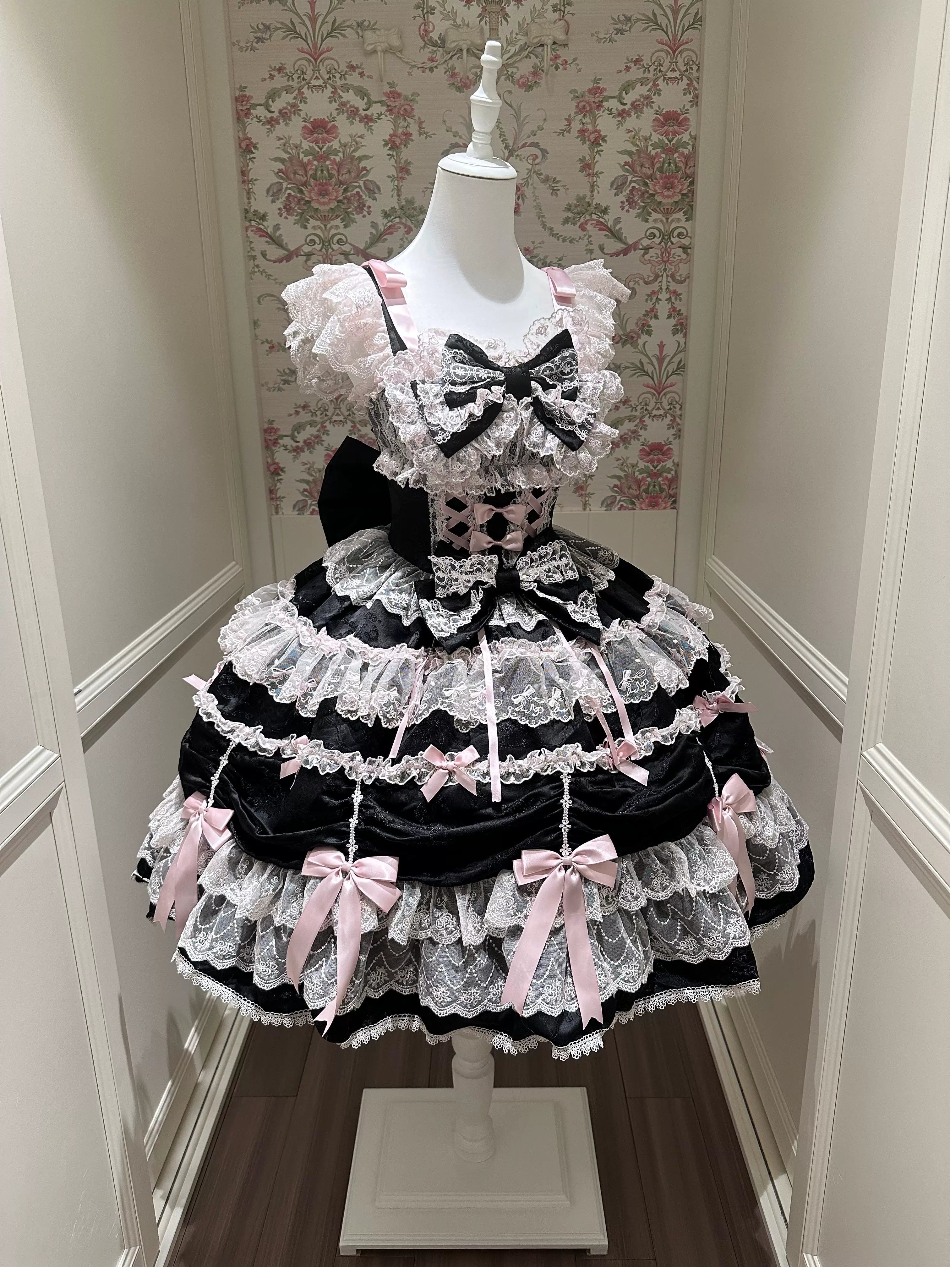 Satin Gift Box - Sweet Lolita JSK Dress, Bows and Layered Lace Black-pink JSK Only S