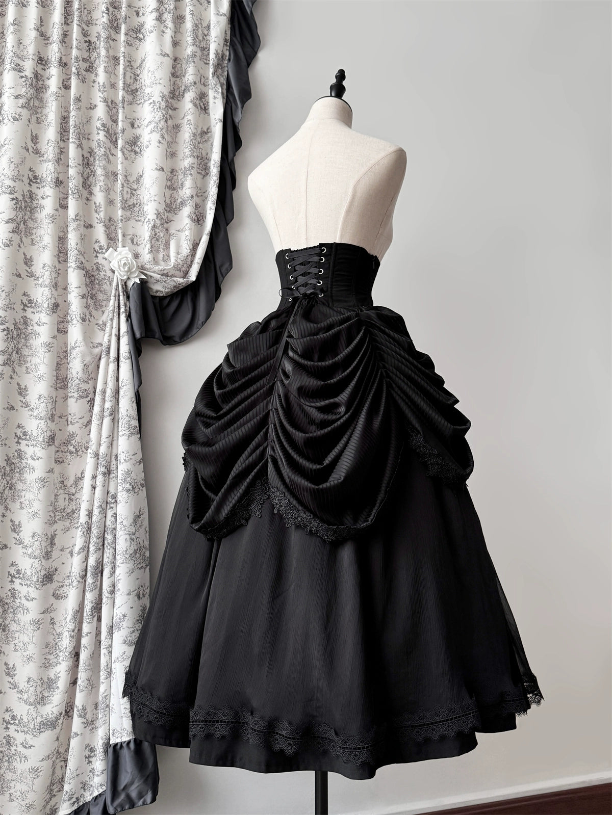 Muppet Mind Ben - Dreaming - Gothic Lolita Skirt Fishbone Long Skirt Ruffled Hem 36858:608364