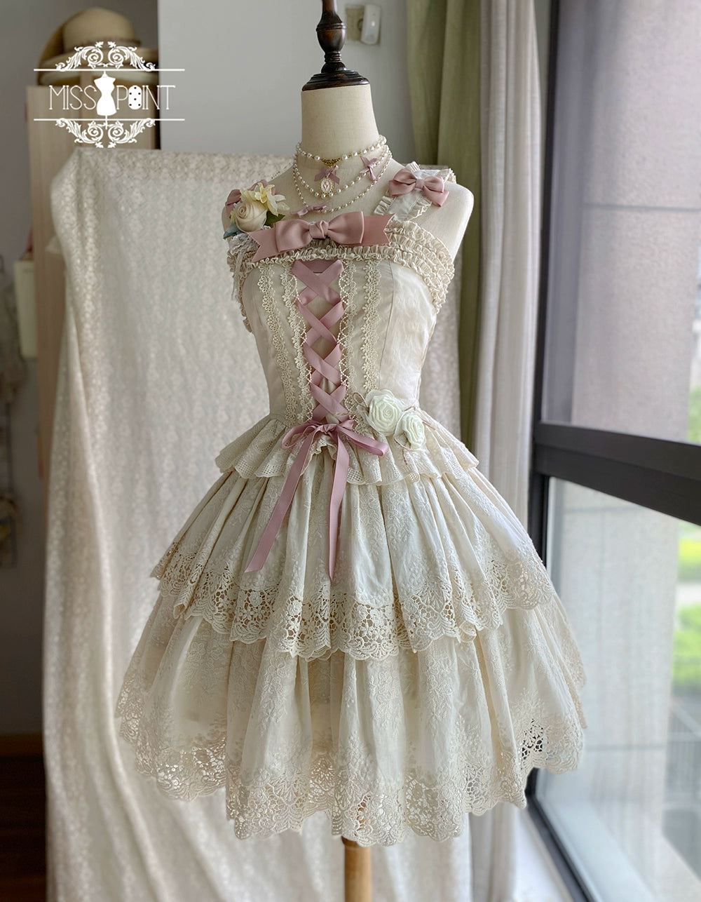 Miss Point~Forest Waltz~Classic Lolita Tiered Skirt Multi-layer Embroidered SK S Beige 2-layer skirt only 