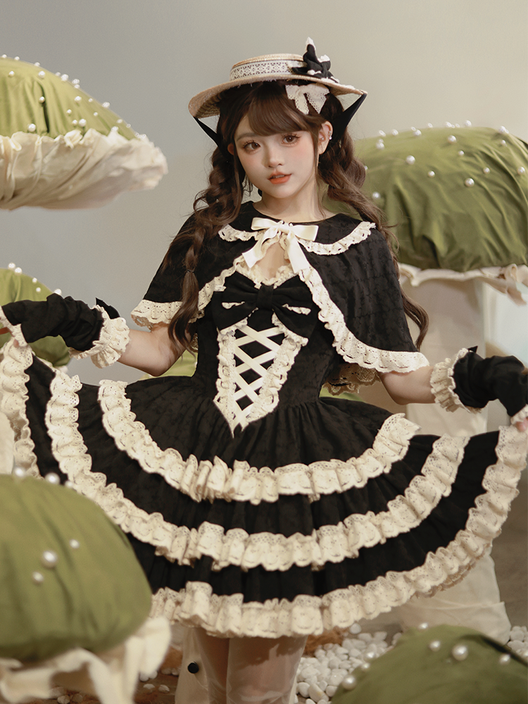 To Alice~Dear dolls~Old School Lolita Three-Tiered Suspender Dress Set   