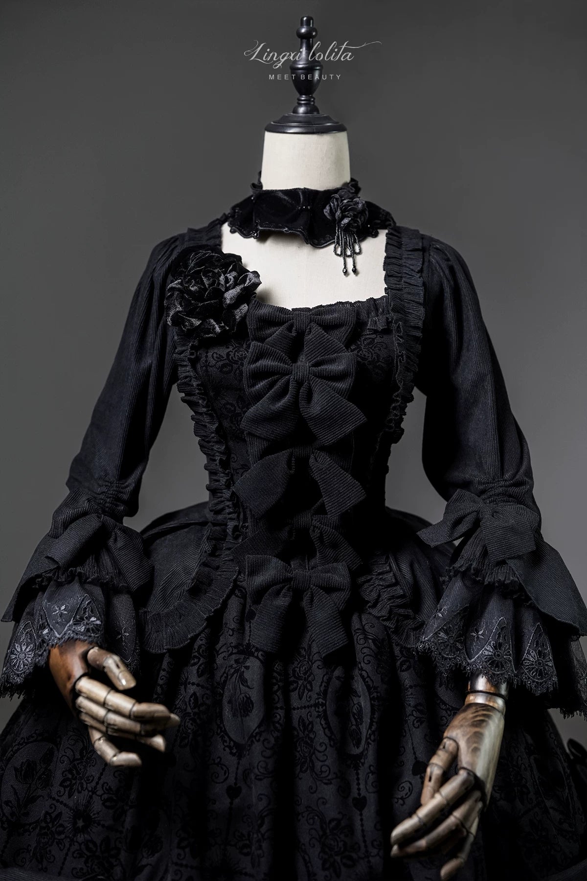 Midnight in Versailles - Gothic Lolita Hime Sleeve Blouse & Floral Skirt 44495:810494