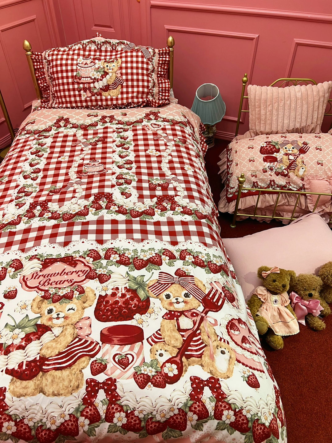 Drunke~Strawberry Cake Bear~Sweet Lolita 4-Piece Bedding Set Girly Home Decor Strawberry Cake Bear Small 