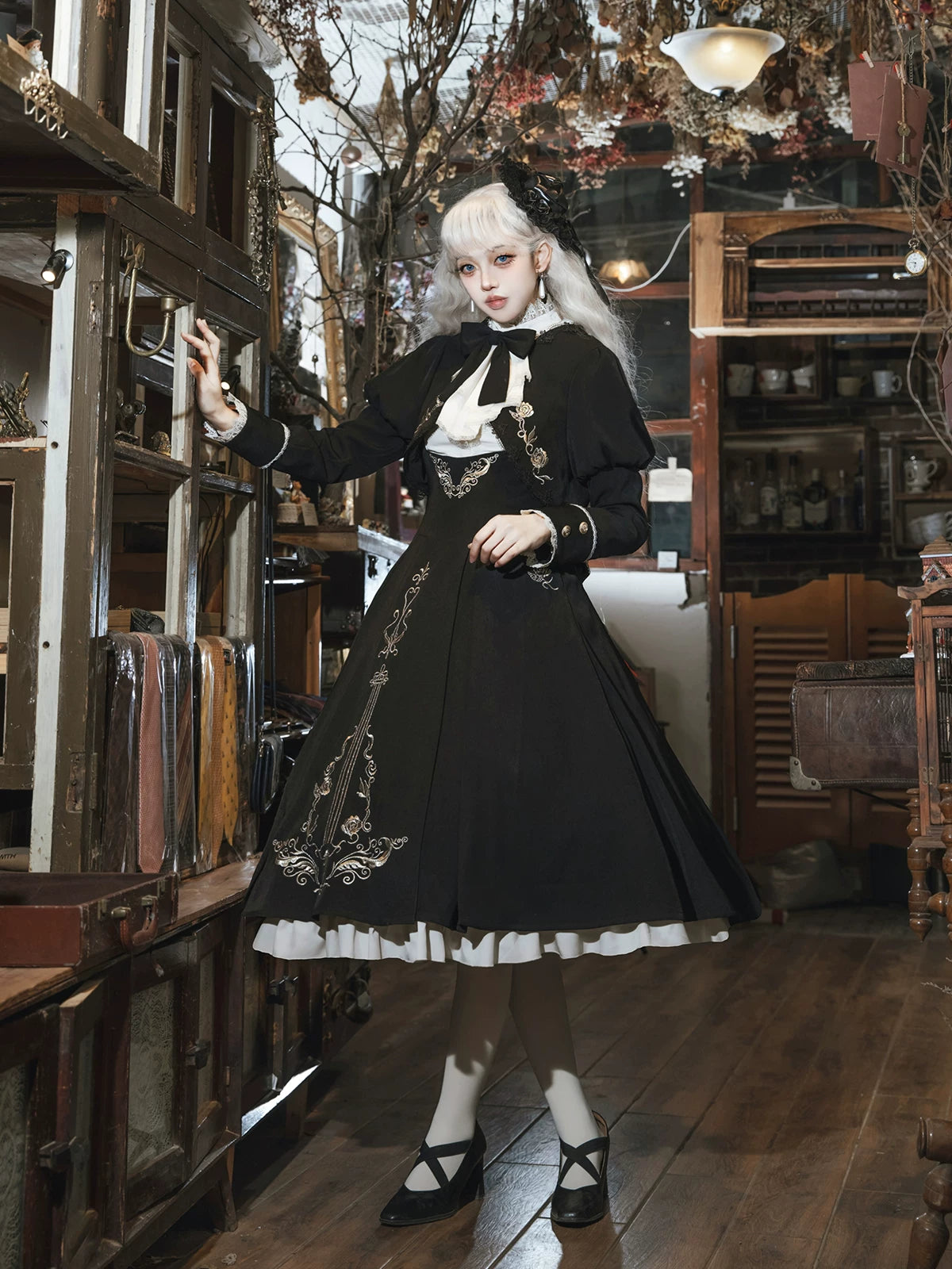 Violin Variations - Gothic Lolita Bust-supporting Dress Set, Violin Embroidery