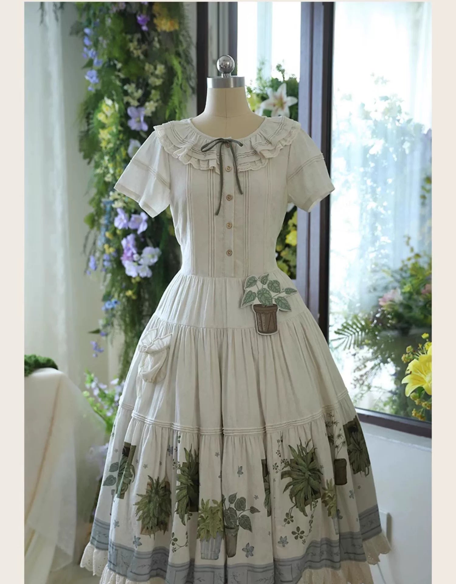 Piggy Bun - Potted Plant - Country Lolita Dress, Green Plant Print OP Dress / XS