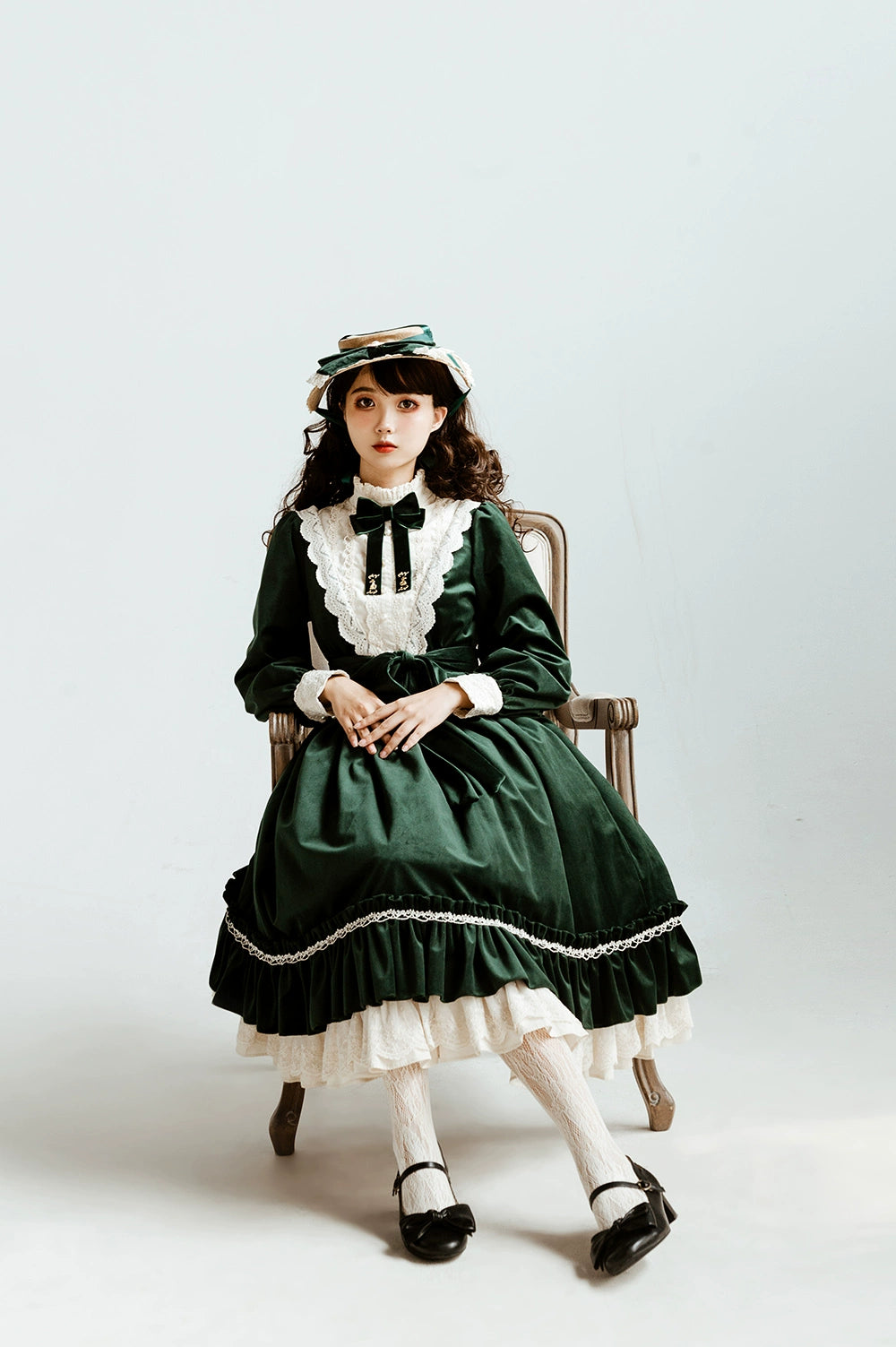 (BFM)Miss Point~Customized Lolita Dress Vintage Elegant Velvet OP Dress 32520:391688