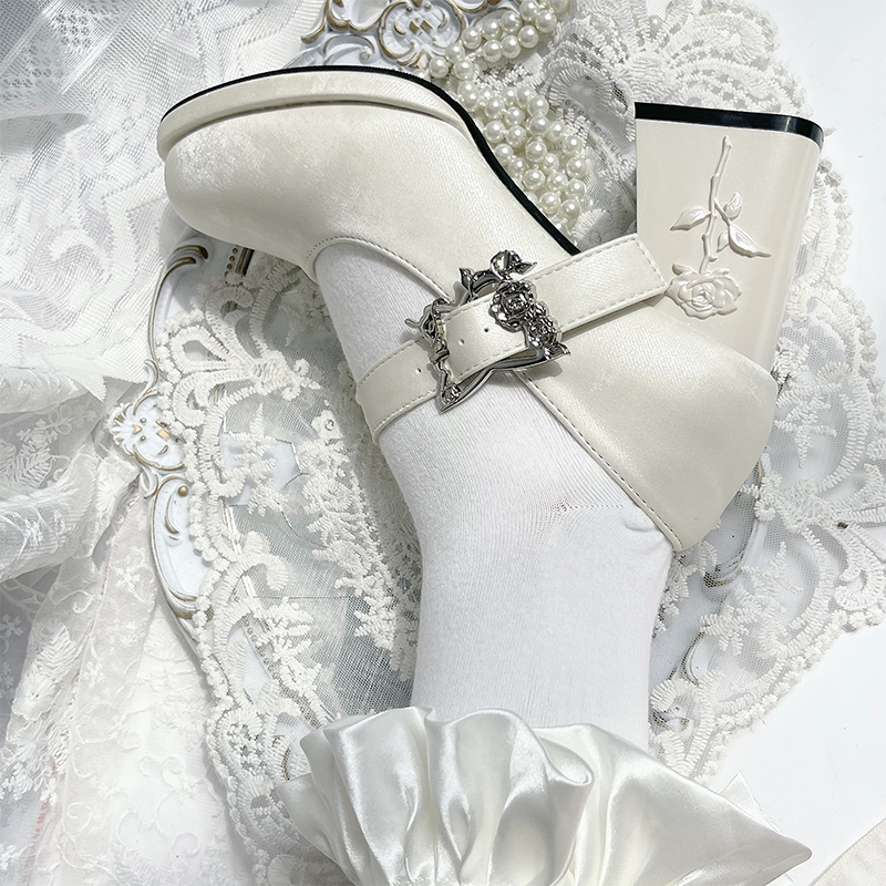 Dreamland - Wanxiang Cycle - Elegant Lolita Heel Shoes with Embossed Rose Off-White(matte) 34