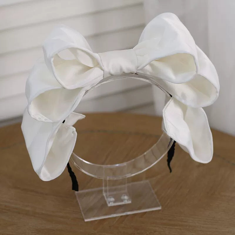 Xiaogui - Satin Doll-like Lolita KC, Layered Bowknot Cream White