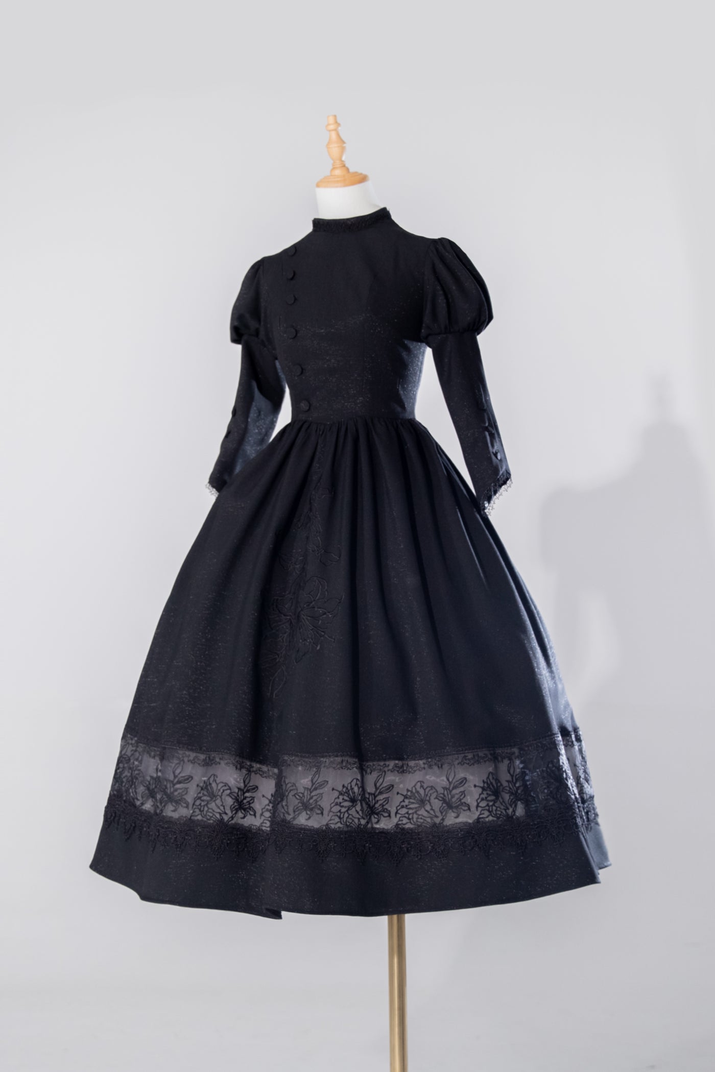 ZJstory~Gothic Nun Lolita OP Dress Lily Embroidery JSK S Black Lily OP 