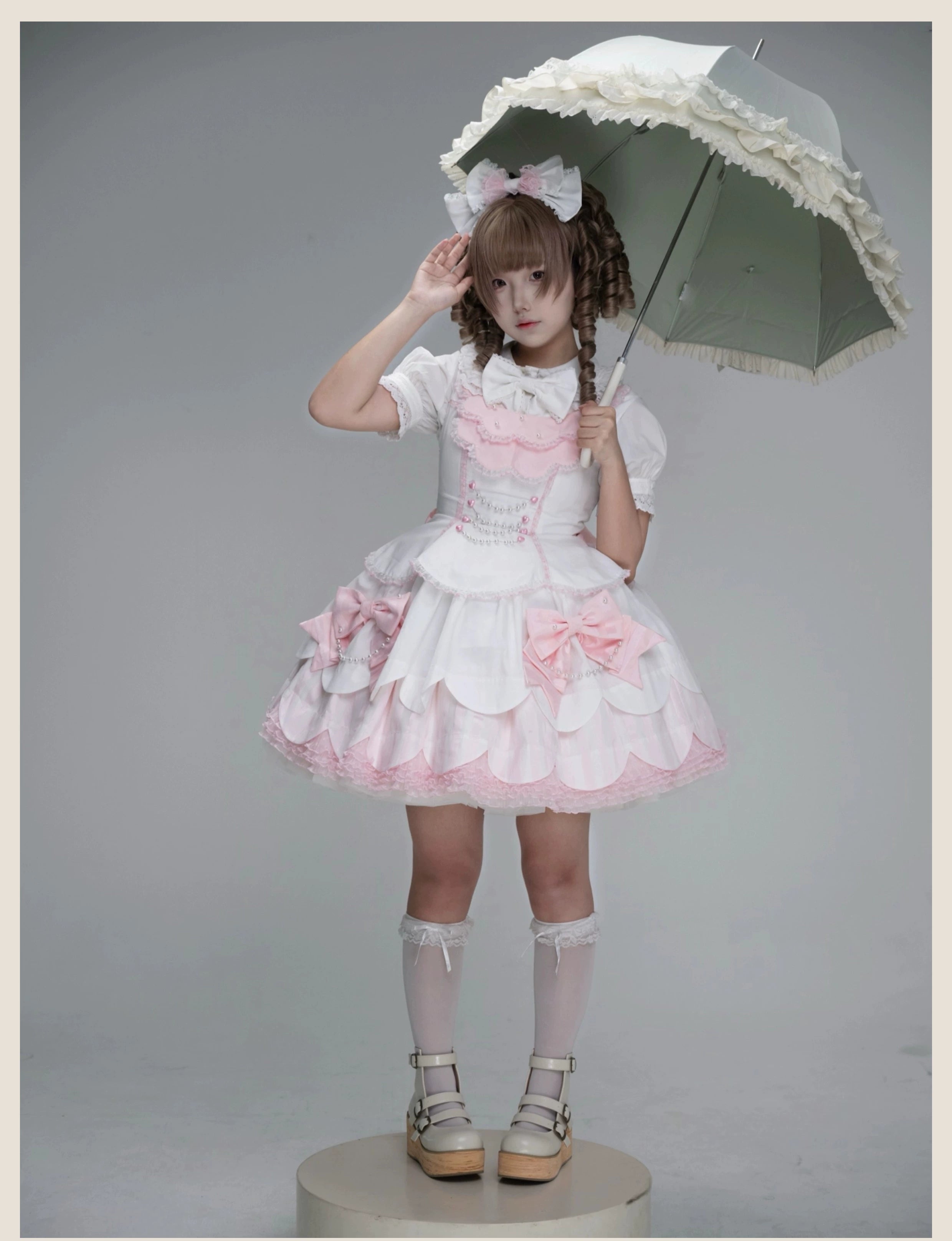 TaTaTa Lolita - Pearl Princess - Old School Lolita Jumper Dress Outfit, Petal Hem 44056:793711