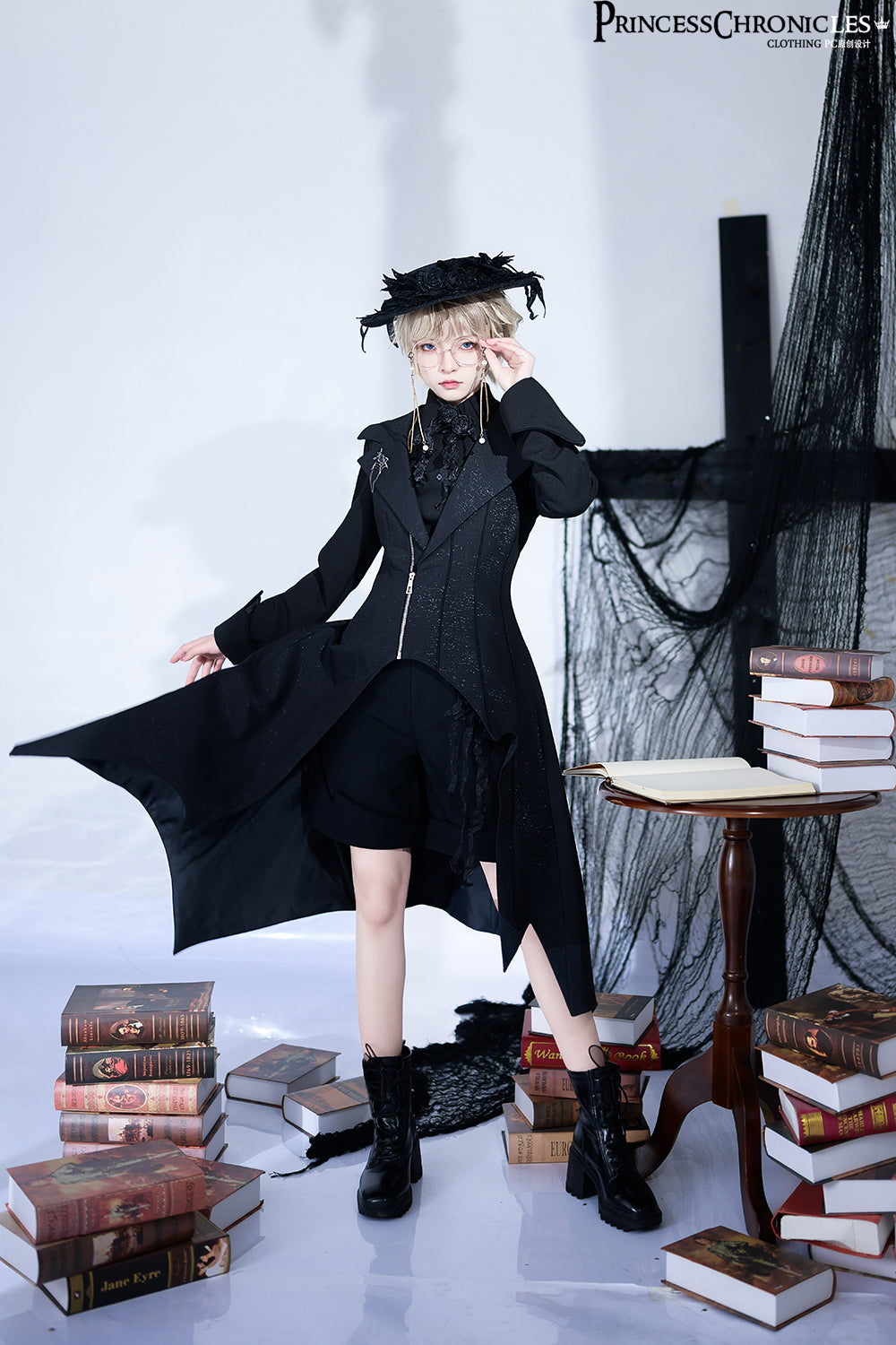 Princess Chronicles - Wind - Gothic Lolita handsome Black Long Vest