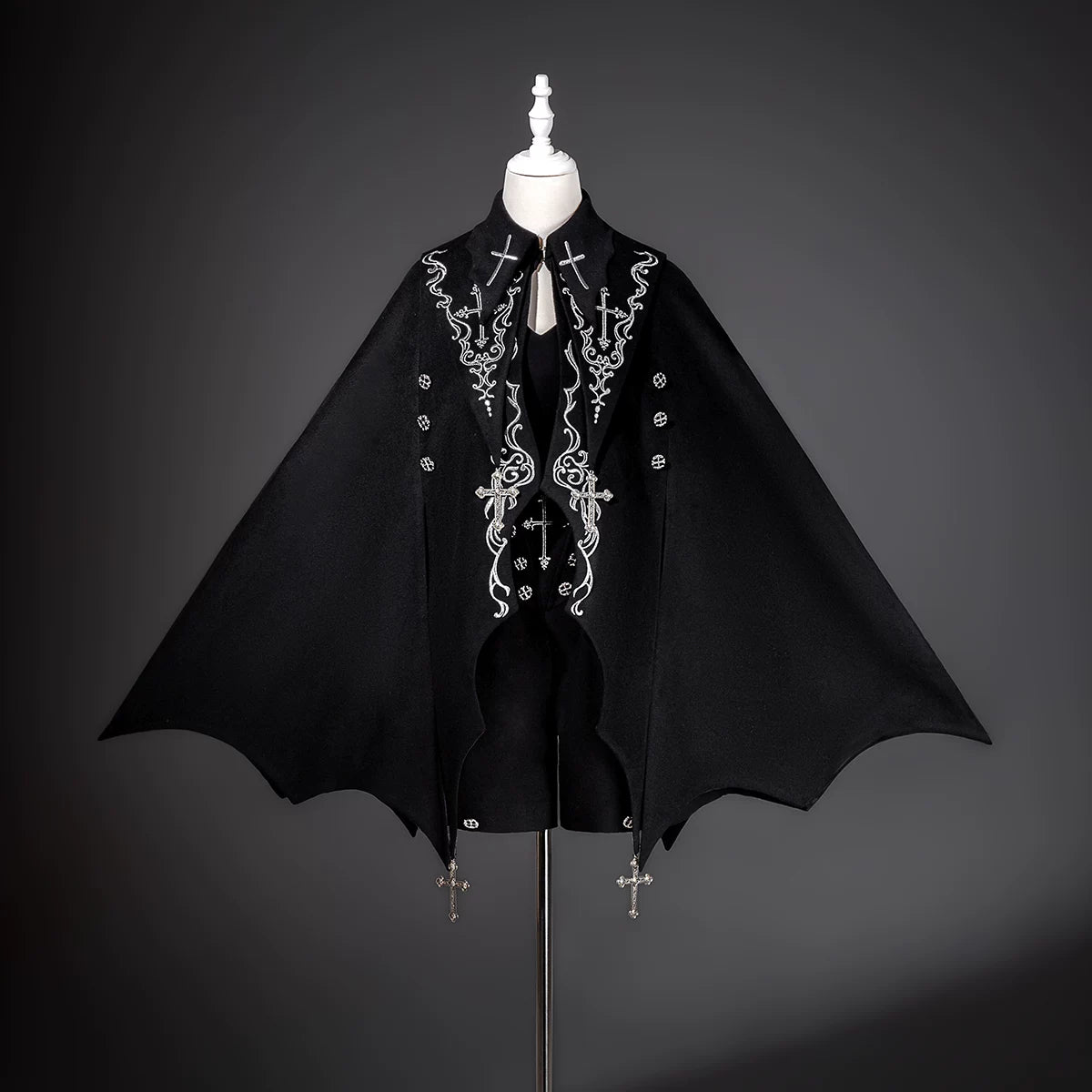 Nightfall - Ouji Lolita Outfit, Bat Wing Shaped Cape 44548:812689