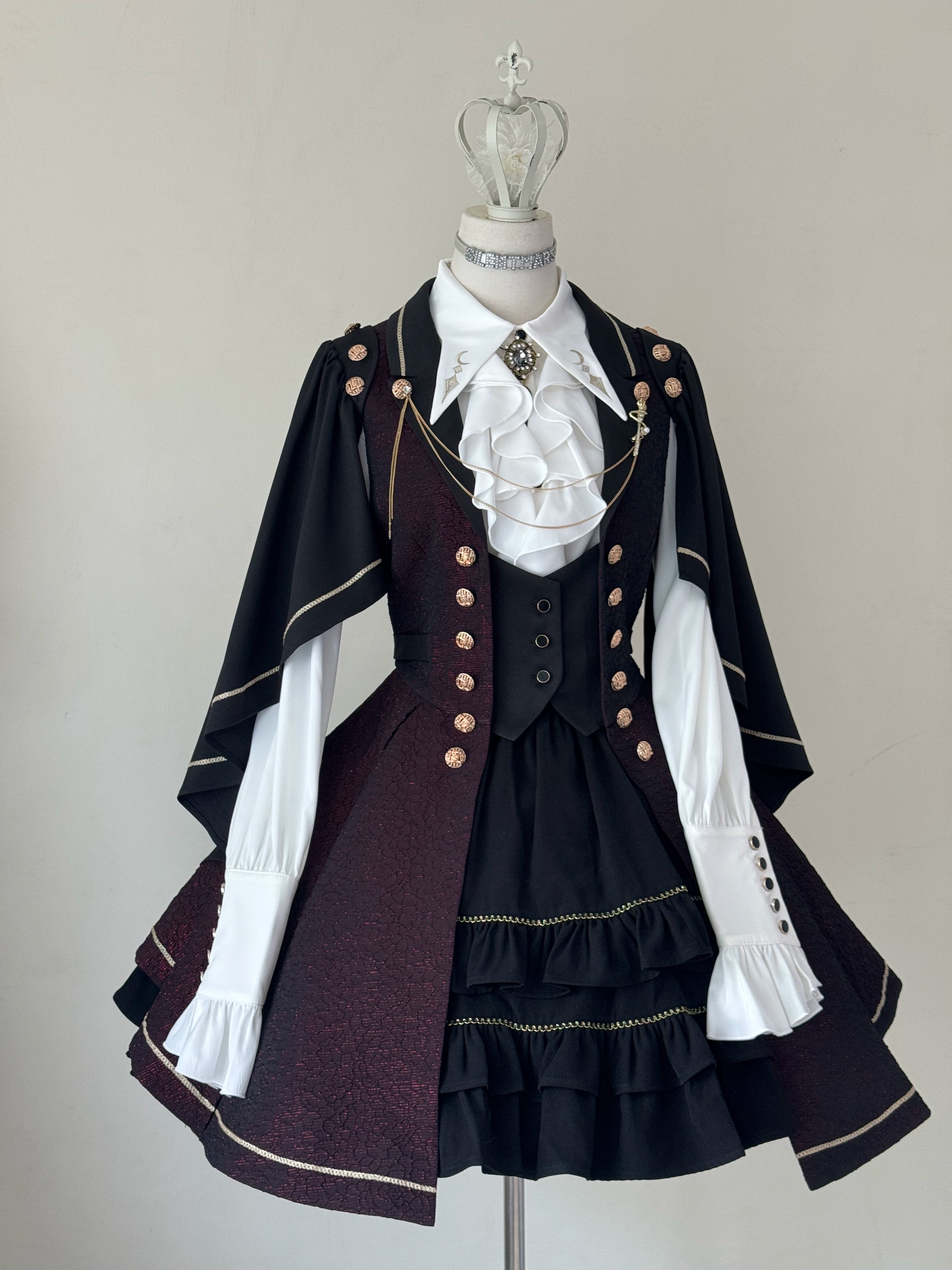Fallen Moon Code - Retro Military Lolita Capelet-Sleeve Set: Vest, Skirt & Pants Black x Red - Vest Coat Only S