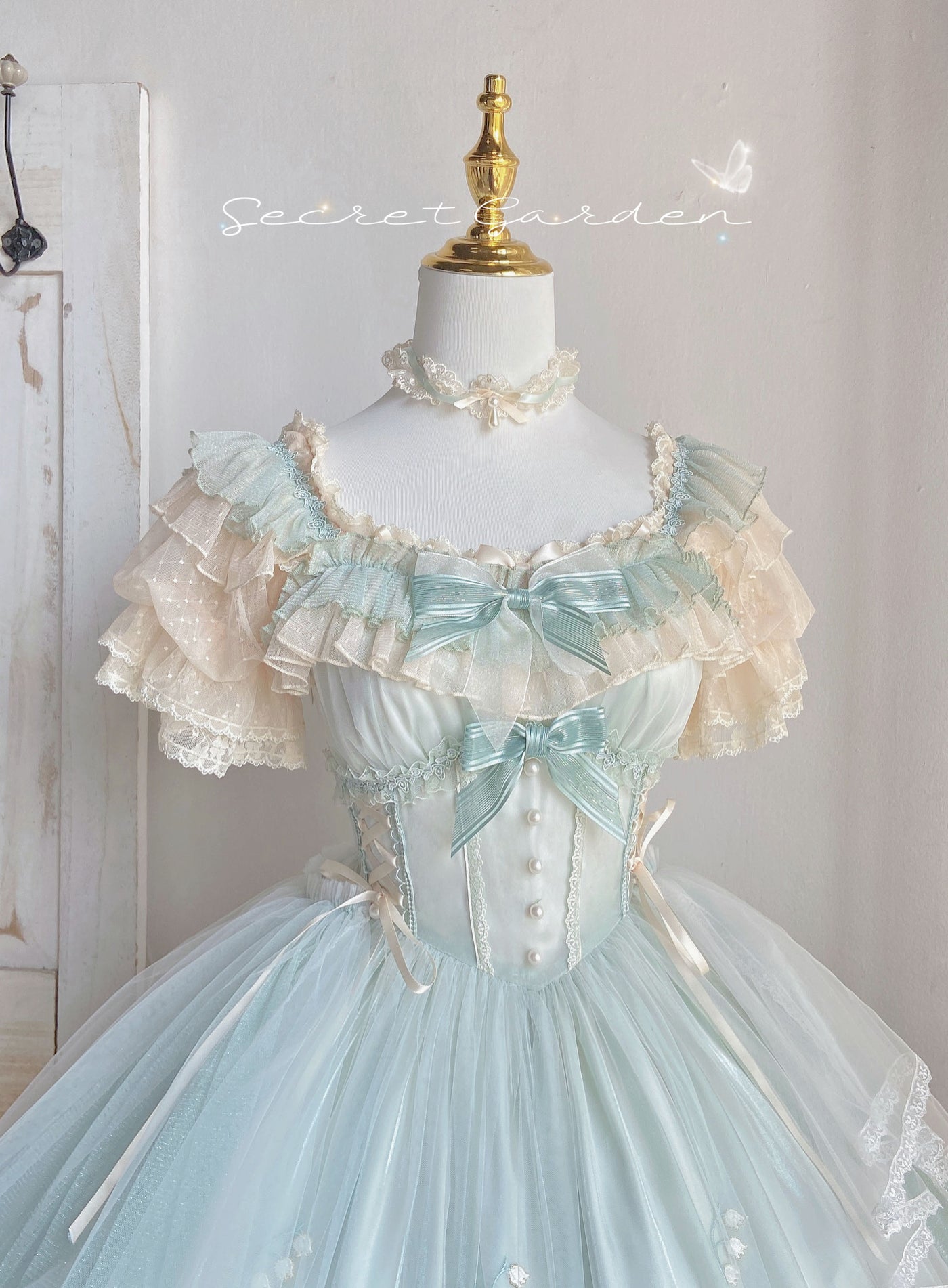(Buyforme)Mieye~Creamy Dots Elegant Lolita Bubble Sleeve Blouse   