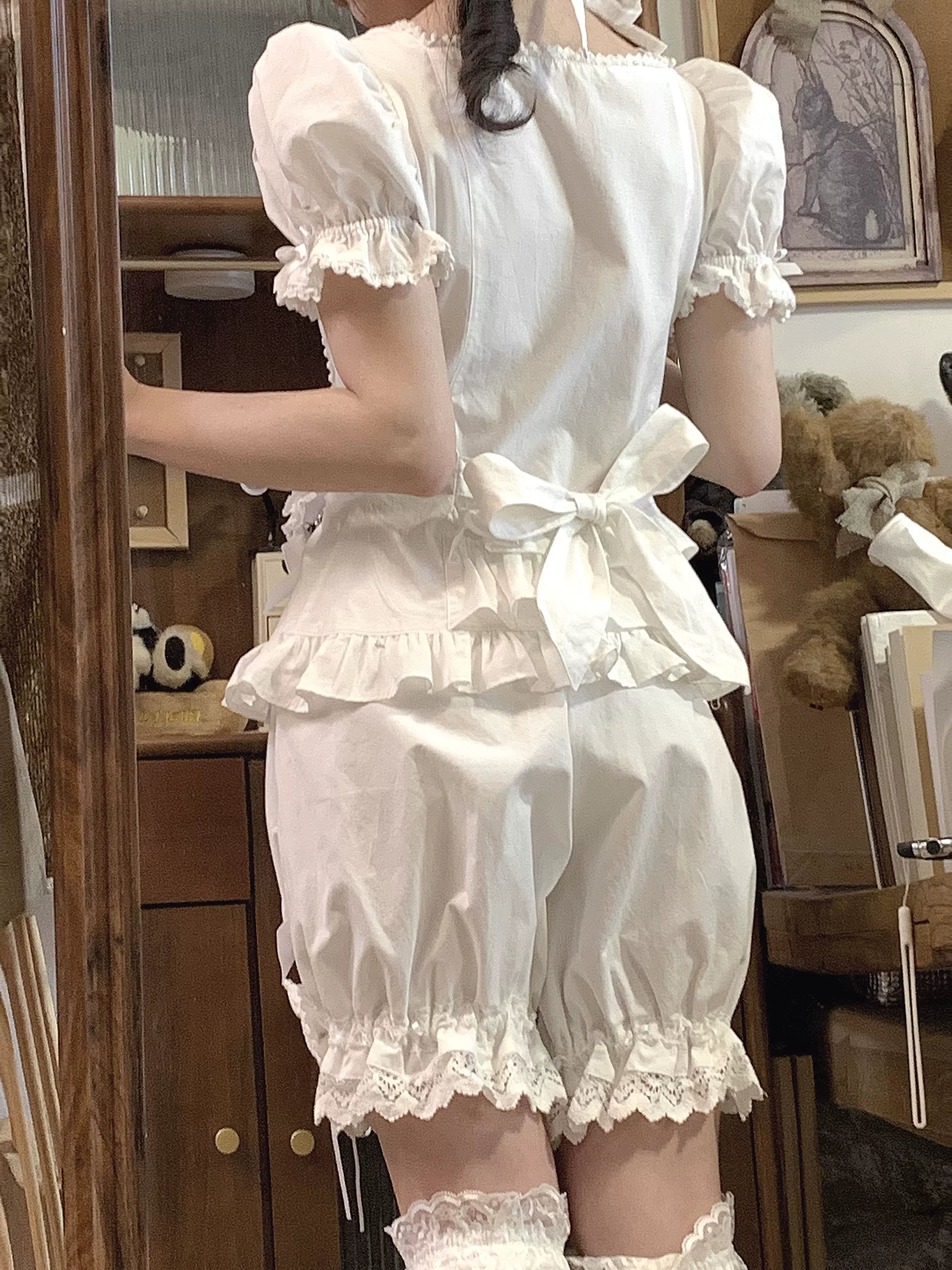 Haruhime Momoko - Cotton Old School Lolita Blouse, Cross Halter Neck