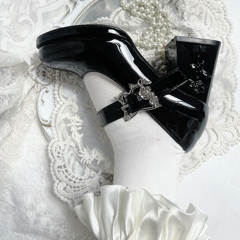 Dreamland - Wanxiang Cycle - Elegant Lolita Heel Shoes with Embossed Rose Glossy Black 34