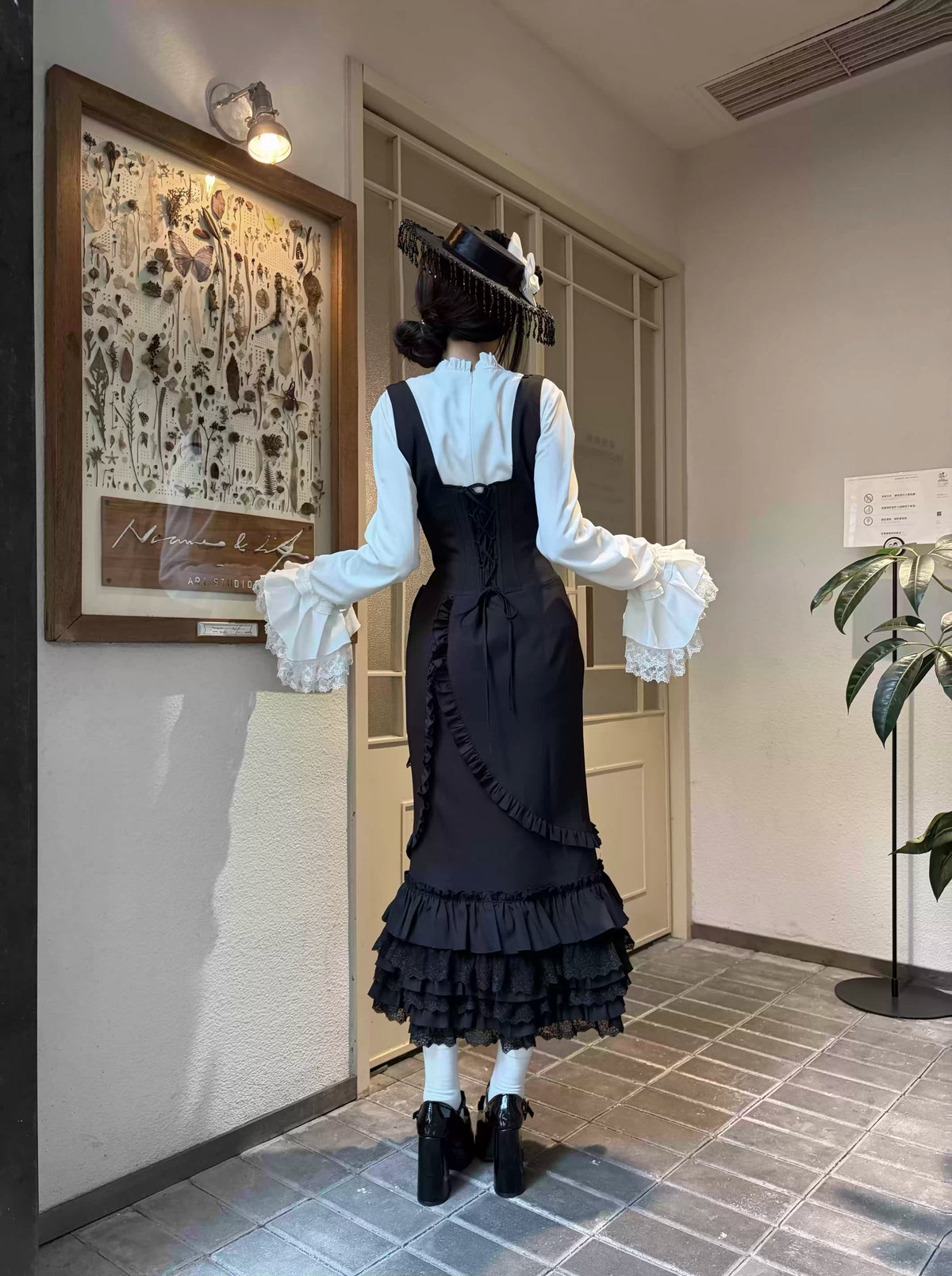 Miss Winnie - Gothic Lolita Blouse & Mermaid JSK Dress Set, Ruffle Lace Hem 46027:872890