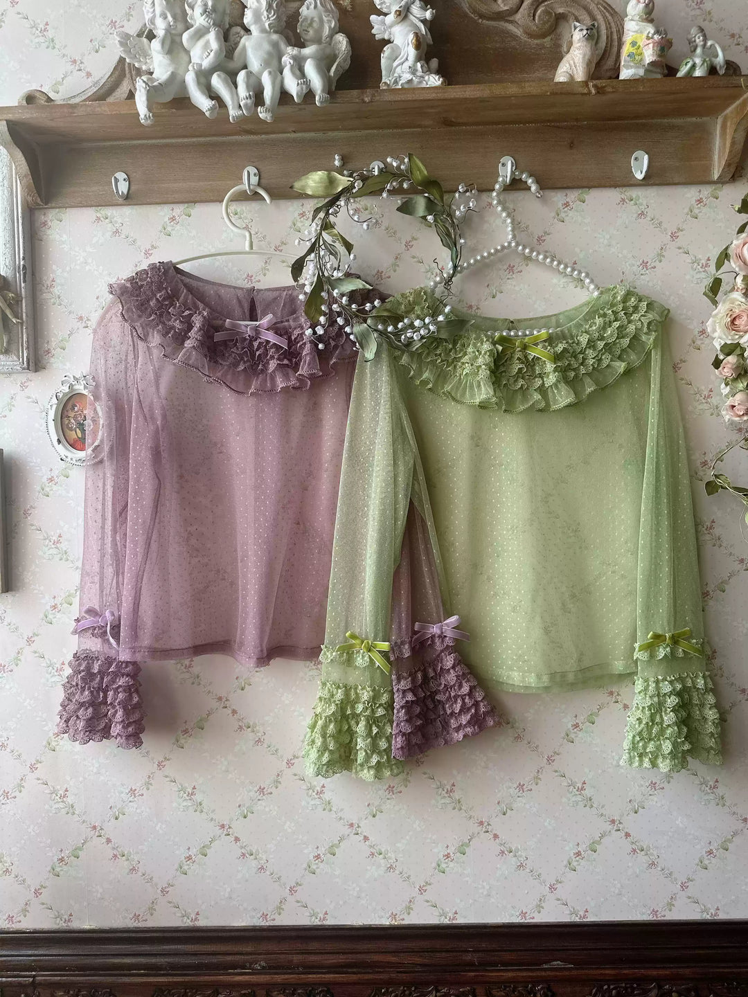 Sweet Dreamer~Antique Wall~Classic Lolita Blouse Polka Dots Tulle Shirt [tulle body in stock] big dots grass green blouse only M