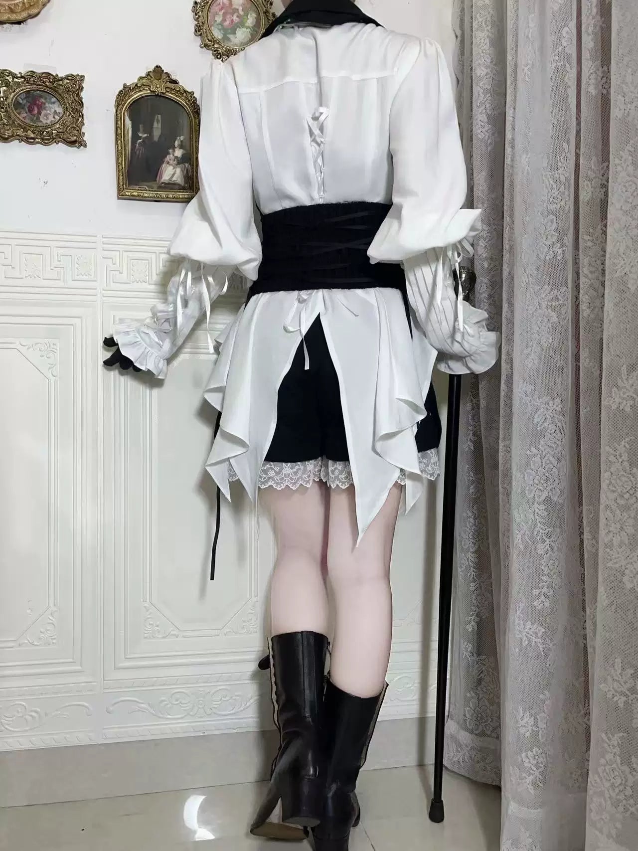 The Lute Player - Gothic Lolita Mutton Sleeves Blouse, Swallow Tail Hem