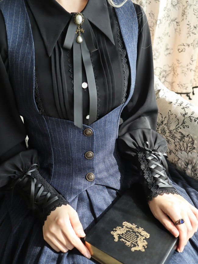 Forest Song~Griffin's Appointment~Vintage Lolita Shirt Pointed Collar Swallow Tail Shirt S Black pointed collar shirt-in stock 