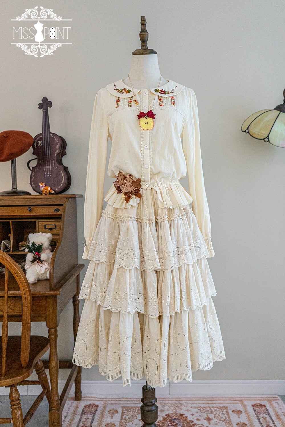 Miss Point - Customized Lolita Skirt Embroidery Lace Cotton Lolita Skirt L (pre-order)