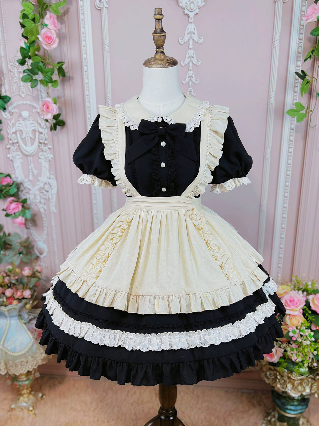 Victorian Era Vintage Maid Dress Little Maid Series Autumn Winter Doll Collar Black Bowknot White Ruffles Victorian Era Vintage Maid Dress Little Maid Series Autumn Winter Doll Collar Black Bowknot White Ruffles