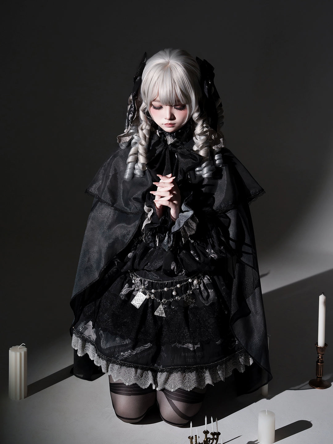 Sing a lullaby for you~Believer~IP Collab Gothic Lolita OP Dress Set Printed Hooded cape   