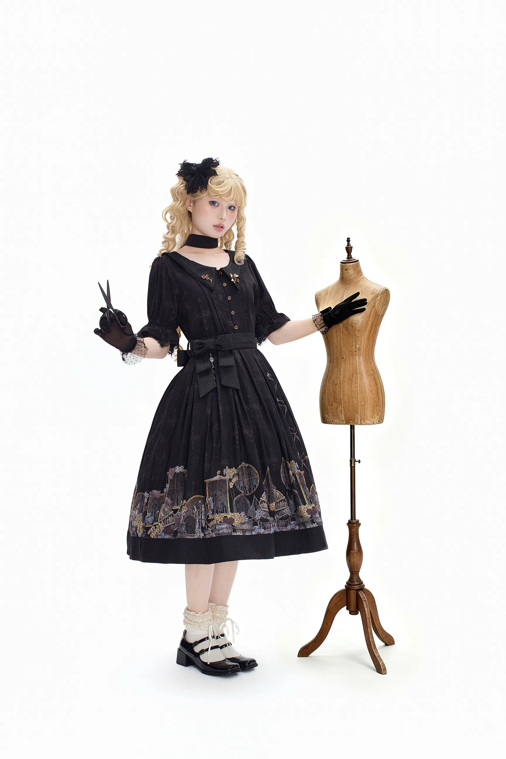Window of Shadows - Plus Size Gothic Lolita OP & JSK, Window and Floral Print 45889:866720