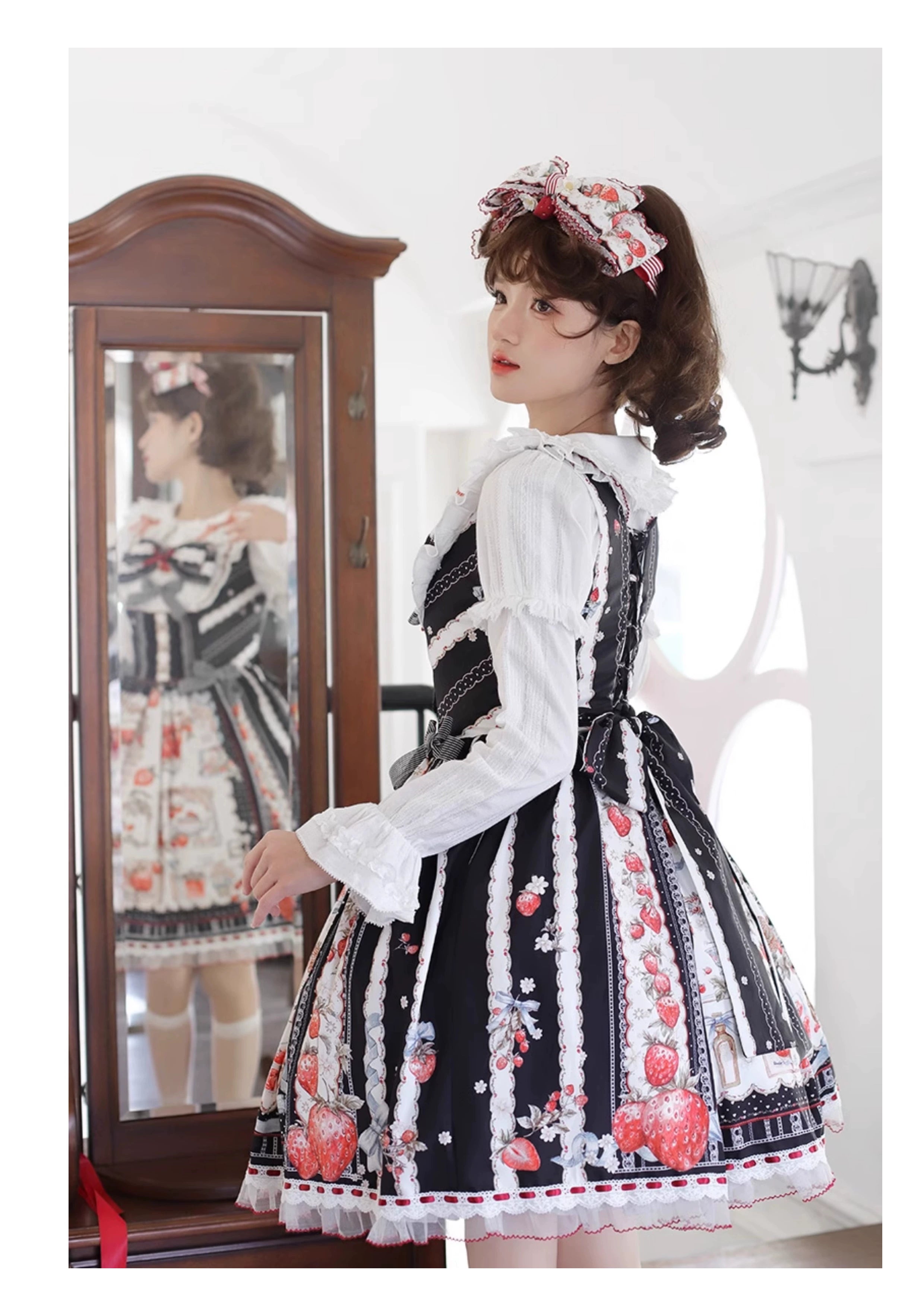Balladeer - Strawberry Manor - Sweet Lolita JSK Dress, Strawberry Print 43417:798440