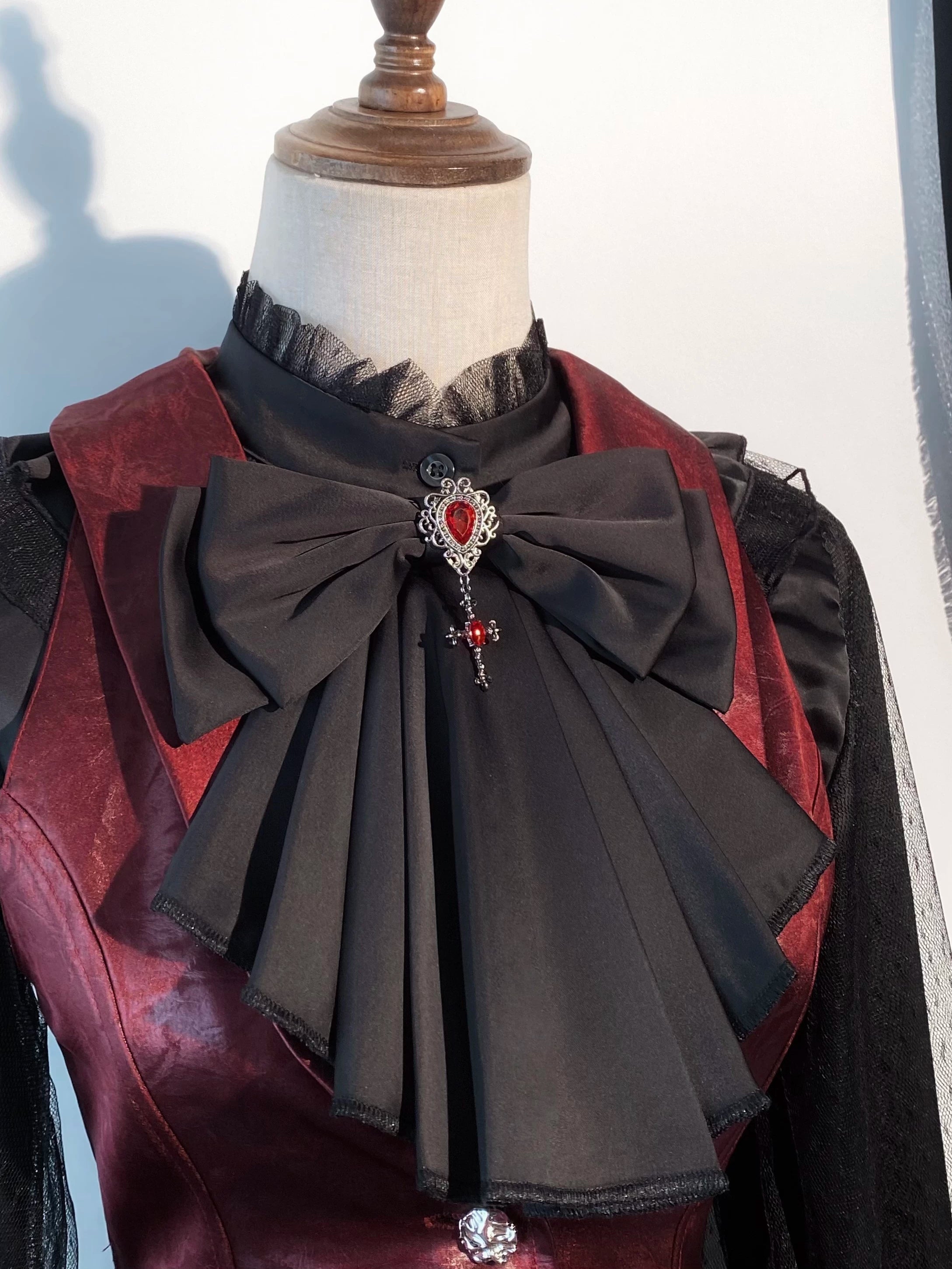 Bone Sword - Gothic Lolita Slim Fit Vest, Bone-sword Embroidery Black - Jabot Only (one size) - in stock S