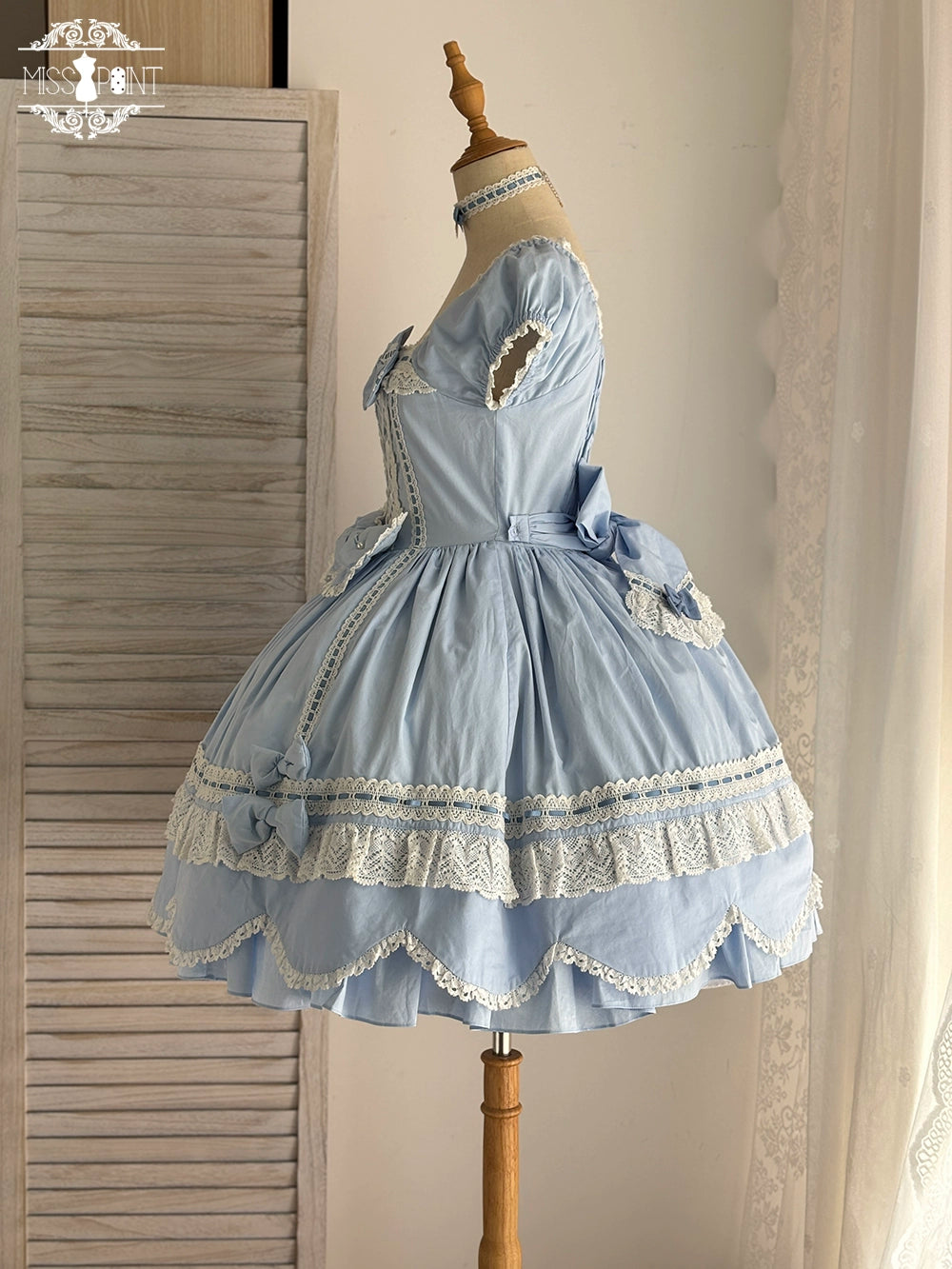 Miss Point - Vintage Petal Rabbit - Old School Lolita OP Cotton Dress With Petal-Shaped Hem 43135:768537