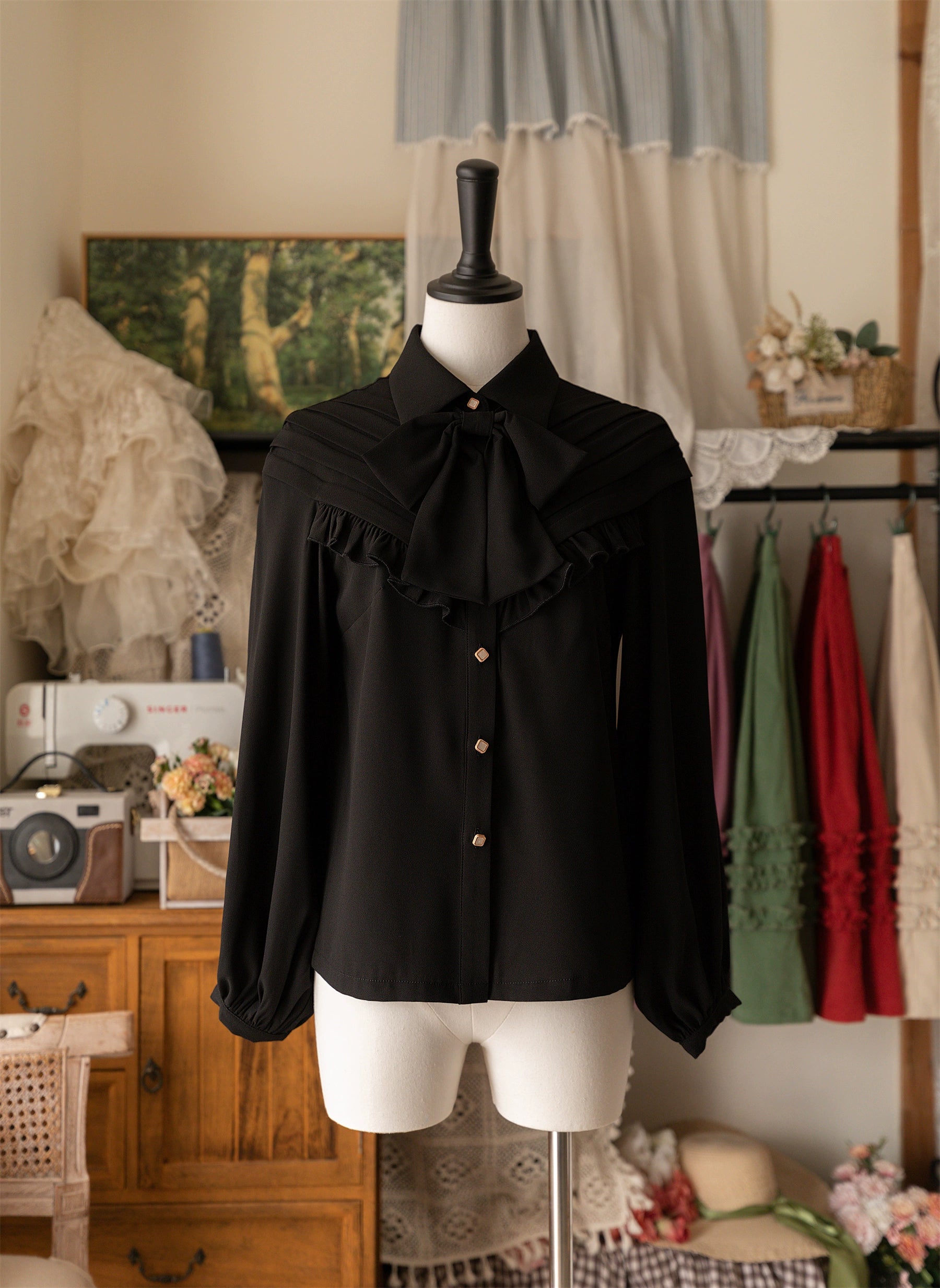 Forest Wardrobe - Forest Basket - Elegant Lolita Blouse, Vintage Bow Tie S Black