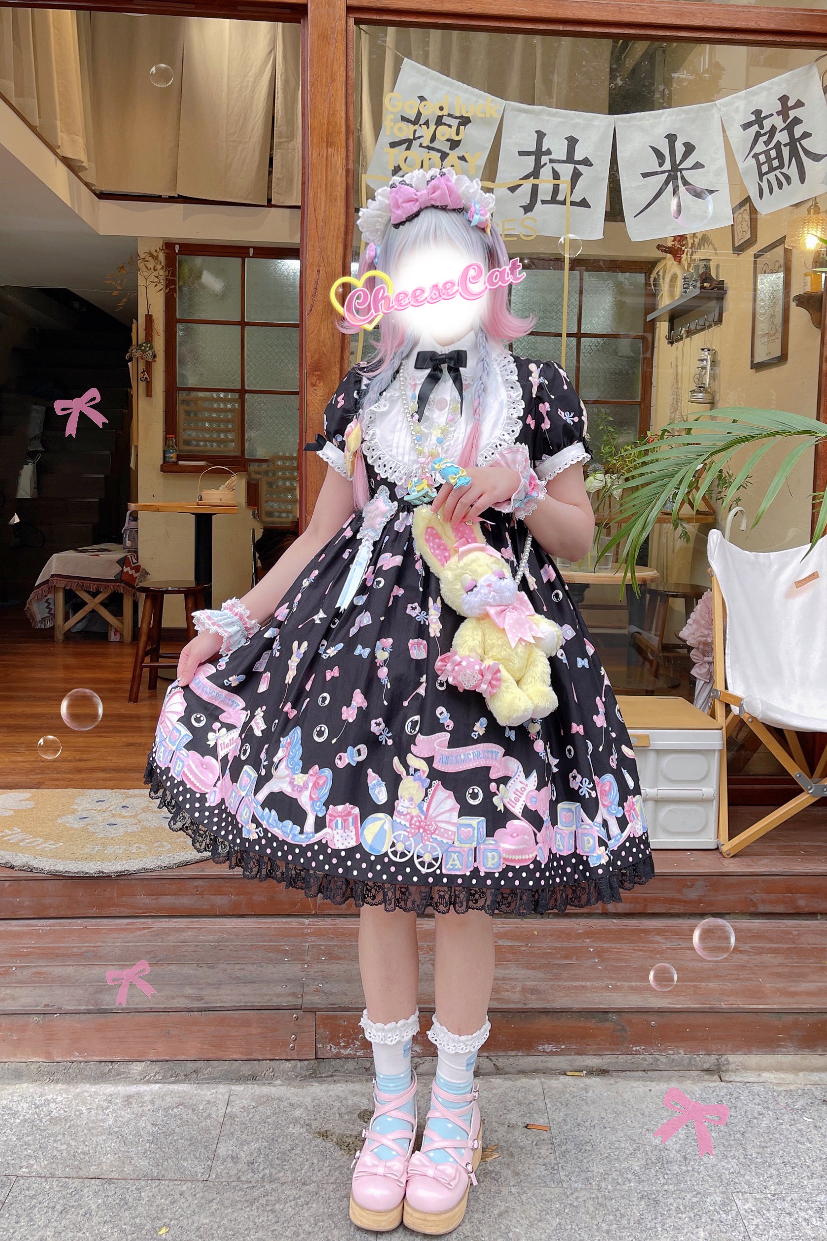 (Buyforme)Cheese Cat~Sweet and Playful Strawberry Gingham Lace Cuffs 15200:200664