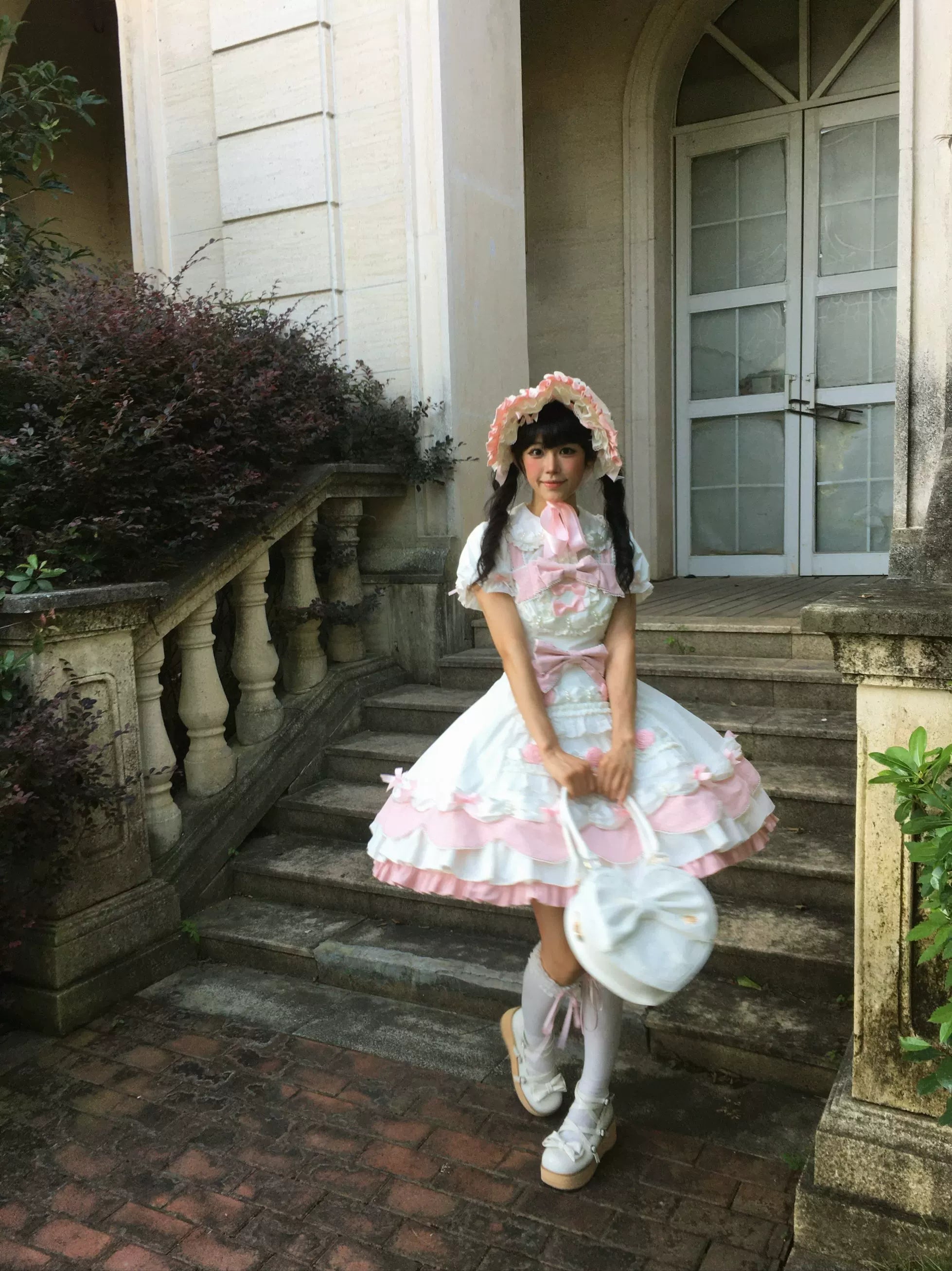 Cream Rosette Cake - Old School Lolita JSK Dress, Rose & Pearl Accents 45769:861487