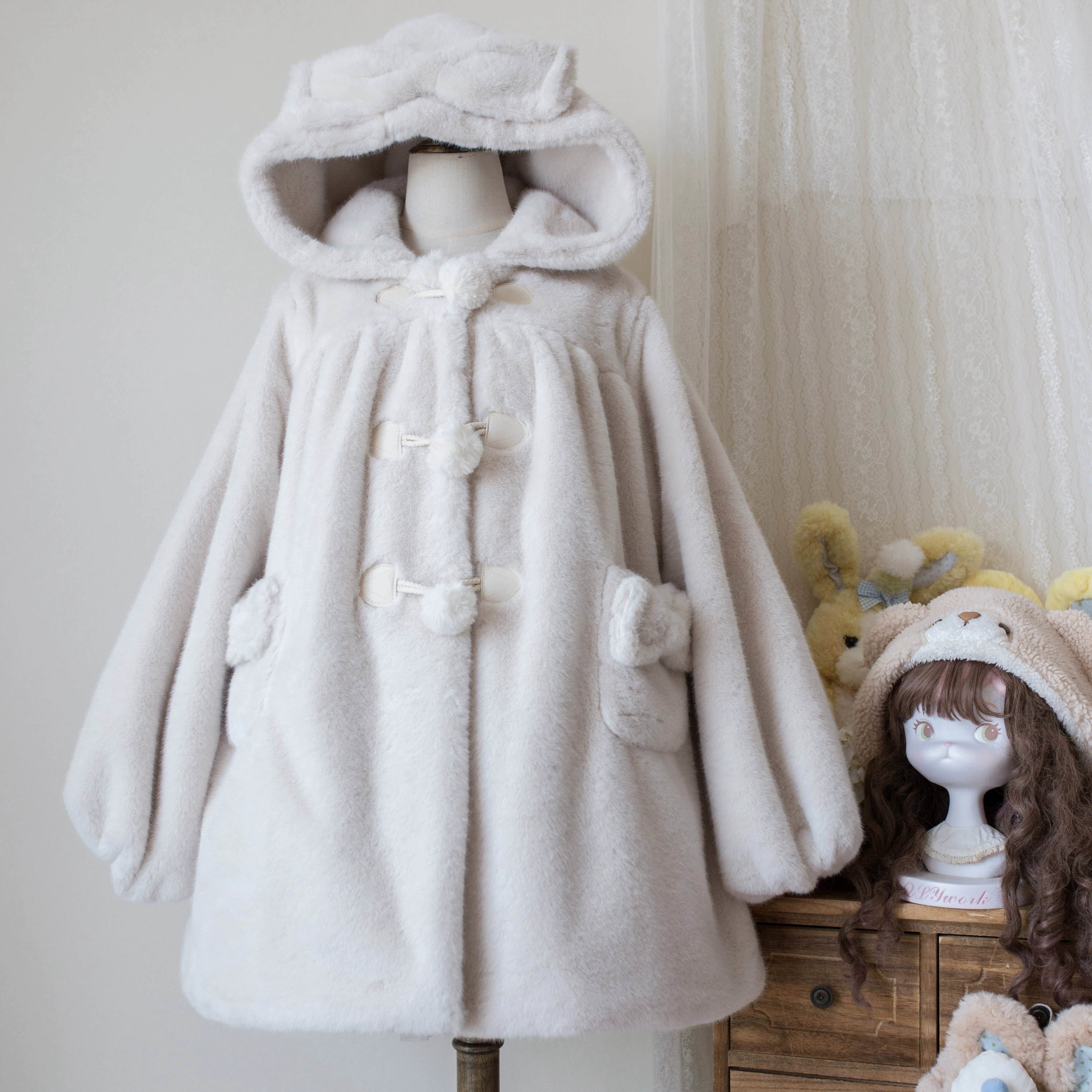 MIST - Cream Cheese - Winter Kawaii Lolita Overcoat Thickened Hooded Loose Outwear Gray white S (suitable for weight under 62.5 kg)