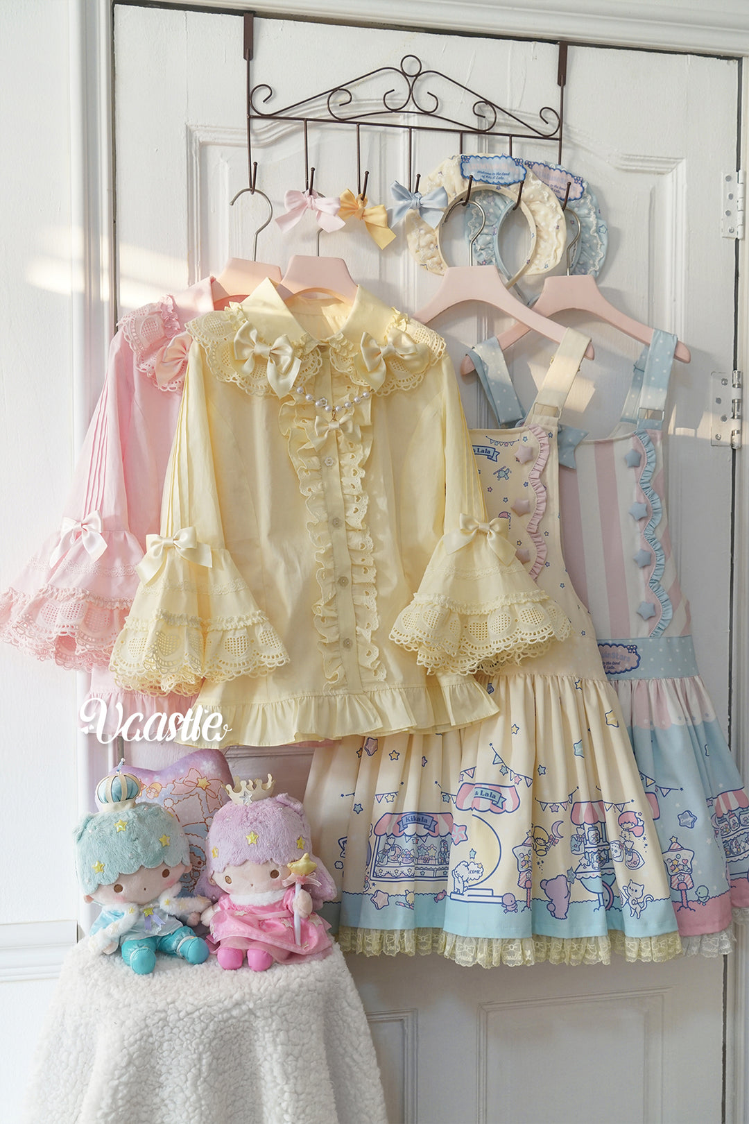 Vcastle~Sweet Crepes~Sweet Lolita Shirt with Princess Sleeves and Bow Chain 42109:726642