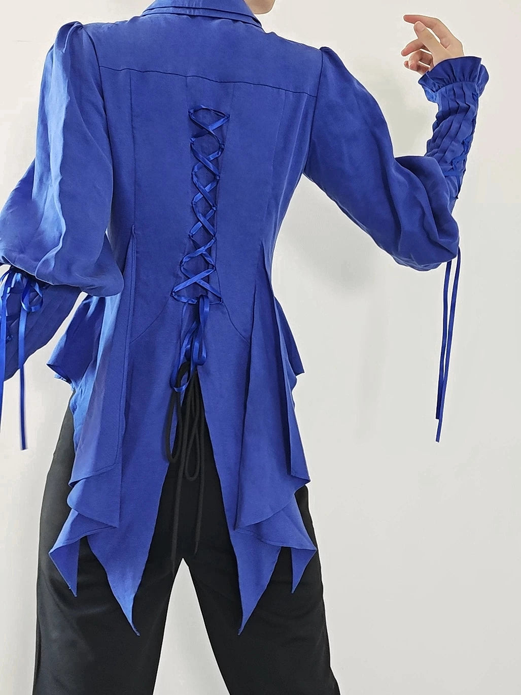 The Lute Player - Gothic Lolita Mutton Sleeves Blouse, Swallow Tail Hem